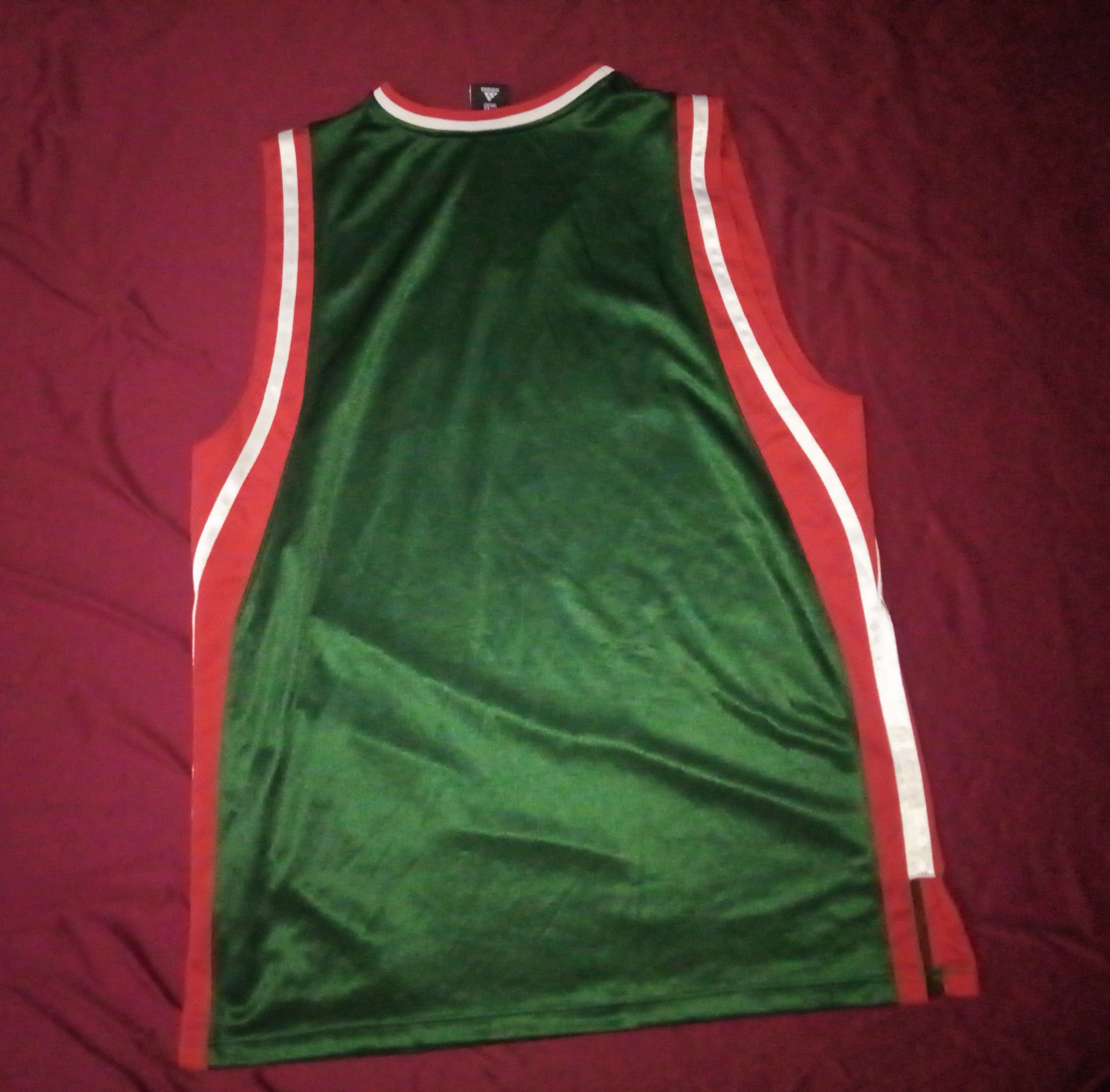 Adidas × NBA Adidas NBA Milwaukee Bucks blank jersey basketball Size US XL / EU 56 / 4 - 3 Thumbnail