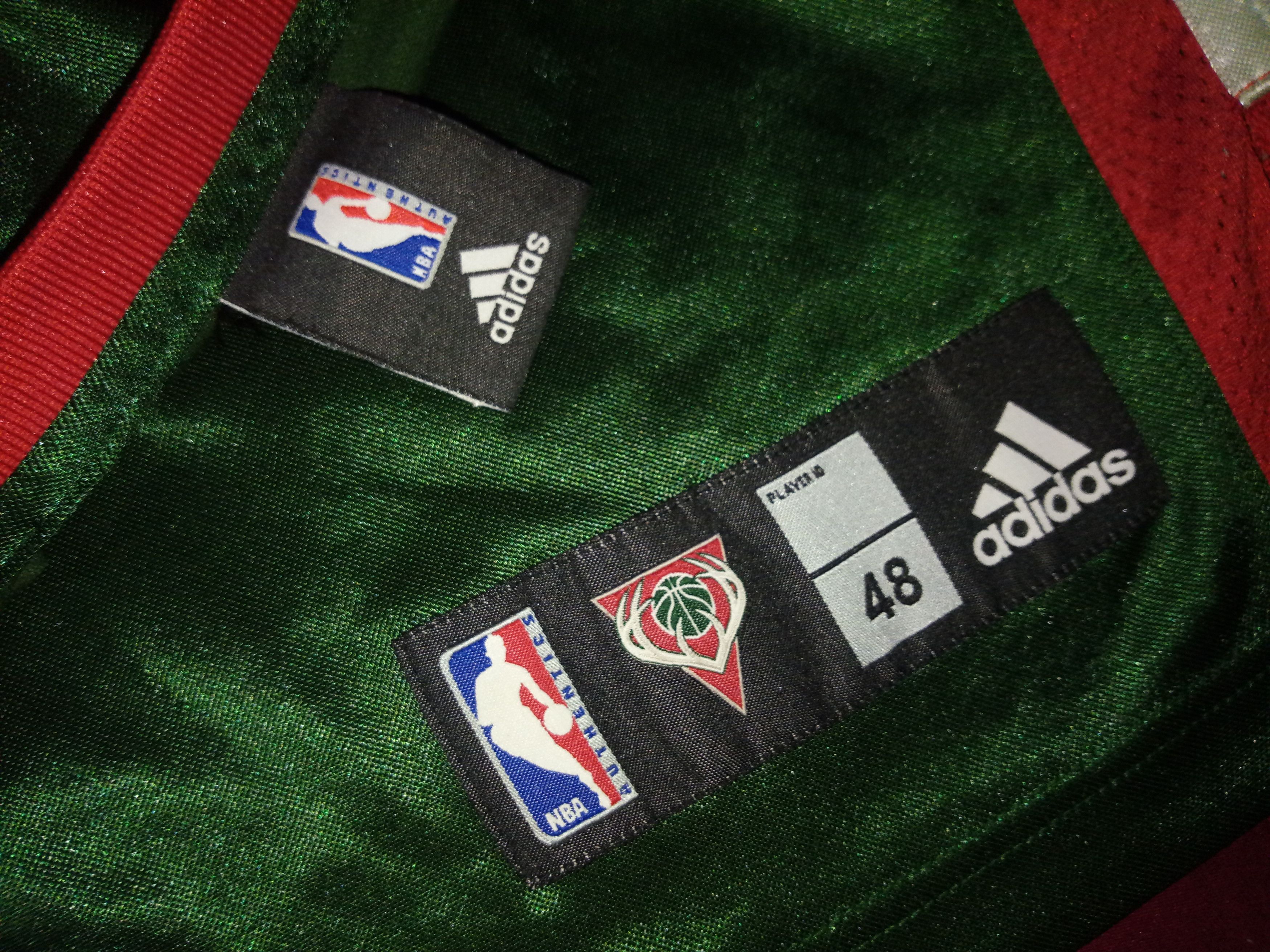 Adidas × NBA Adidas NBA Milwaukee Bucks blank jersey basketball Size US XL / EU 56 / 4 - 5 Thumbnail