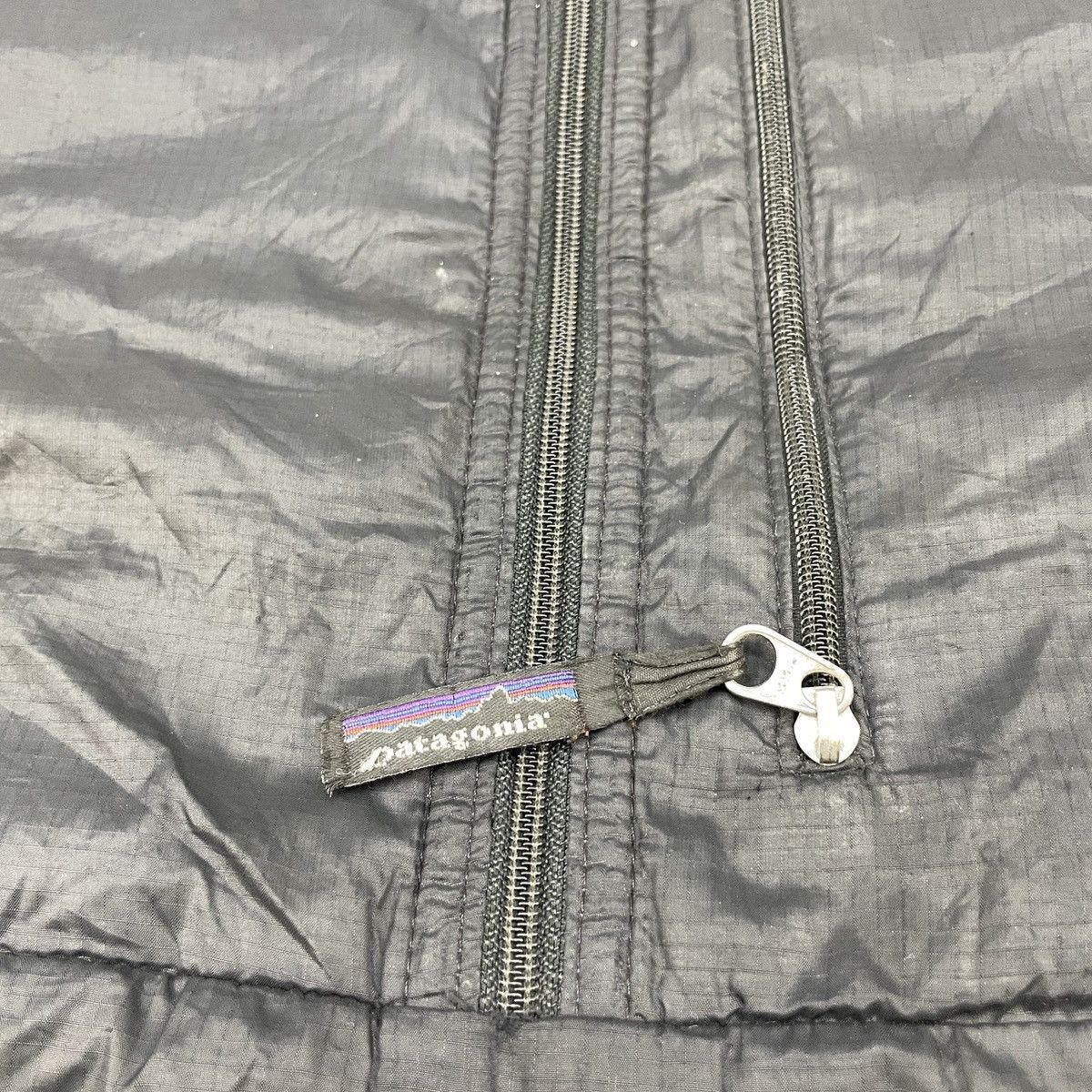 Patagonia × Vintage Vintage 90s Patagonia Half Zipper Distressed Vest Jacket Size US M / EU 48-50 / 2 - 6 Thumbnail