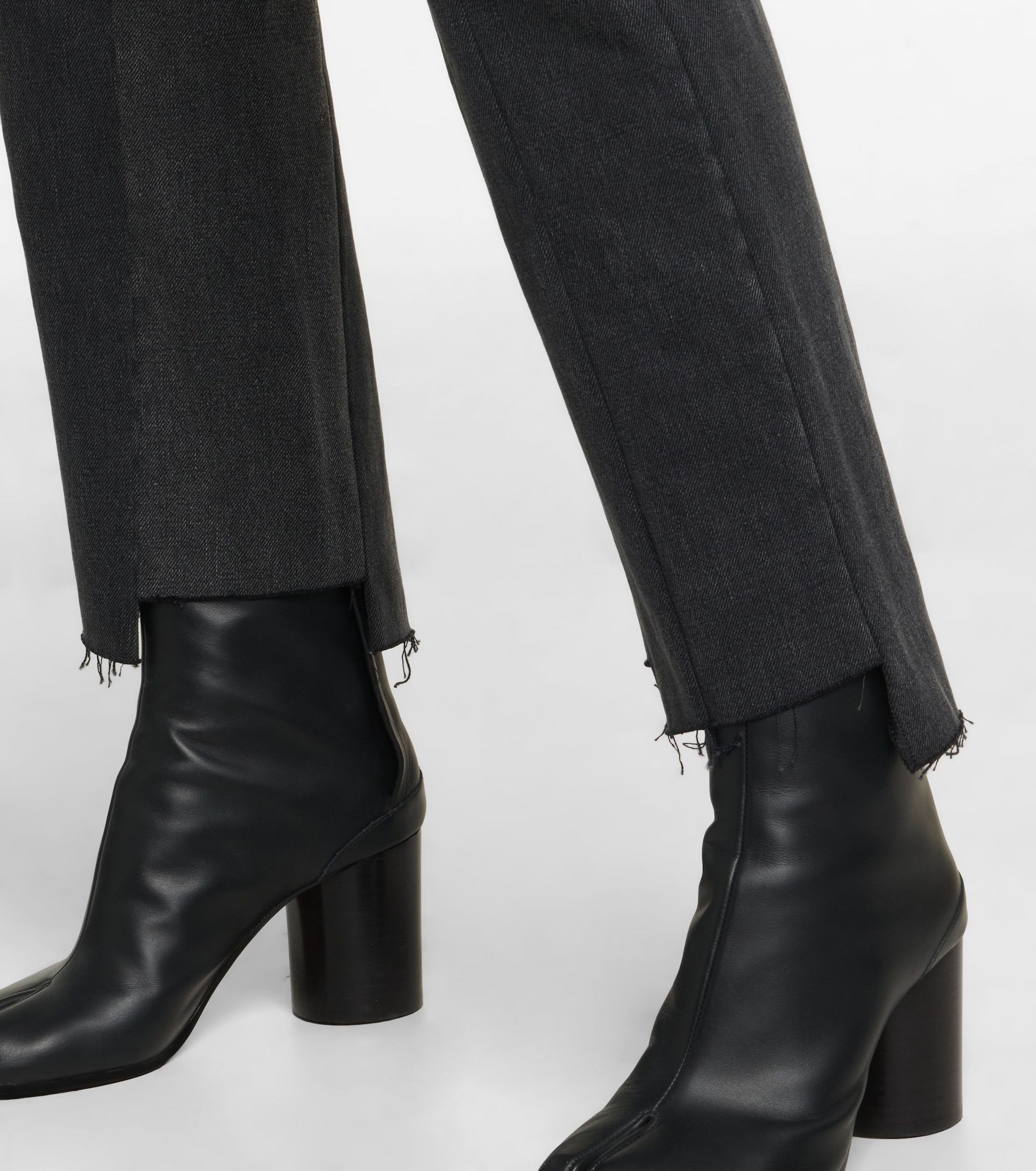 Maison Margiela NEW MARGIELA ARTISANAL DECONSTRUCTED WASHED DENIM Size US 33 - 5 Thumbnail