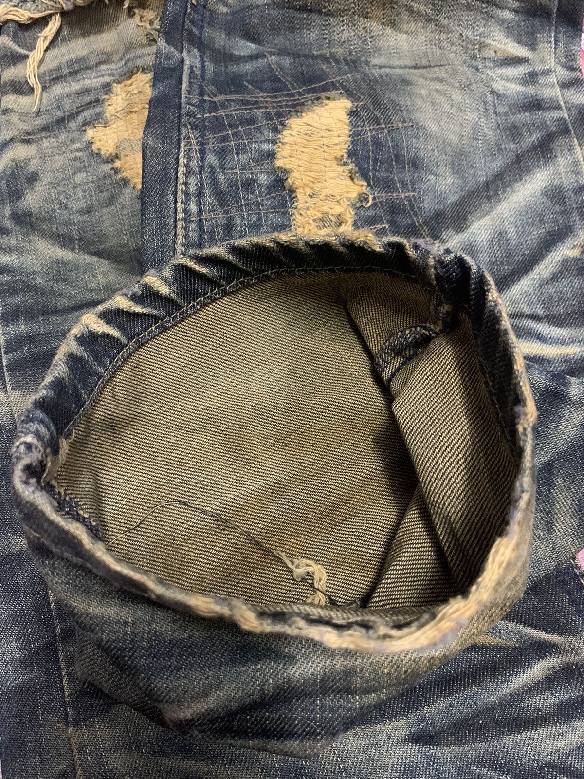 Avirex AVIREX DISTRESED DENIM JEANS Size US 29 - 6 Thumbnail