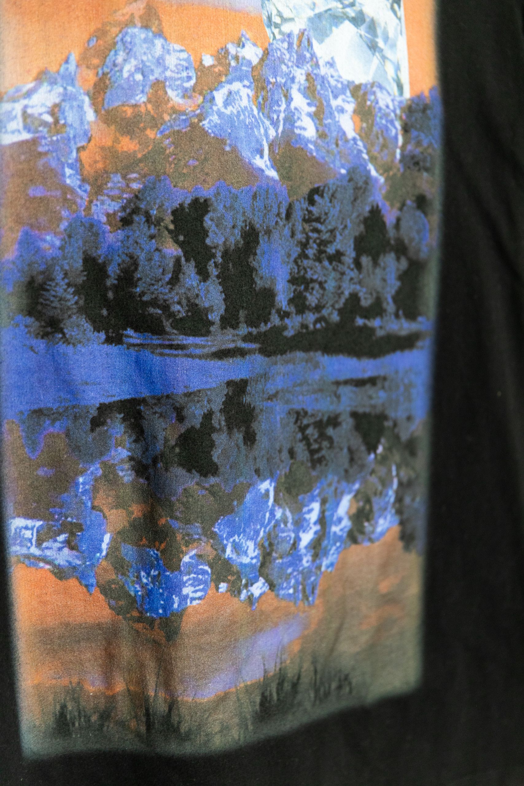 Maison Margiela Mountain print tee Size US XS / EU 42 / 0 - 2 Thumbnail