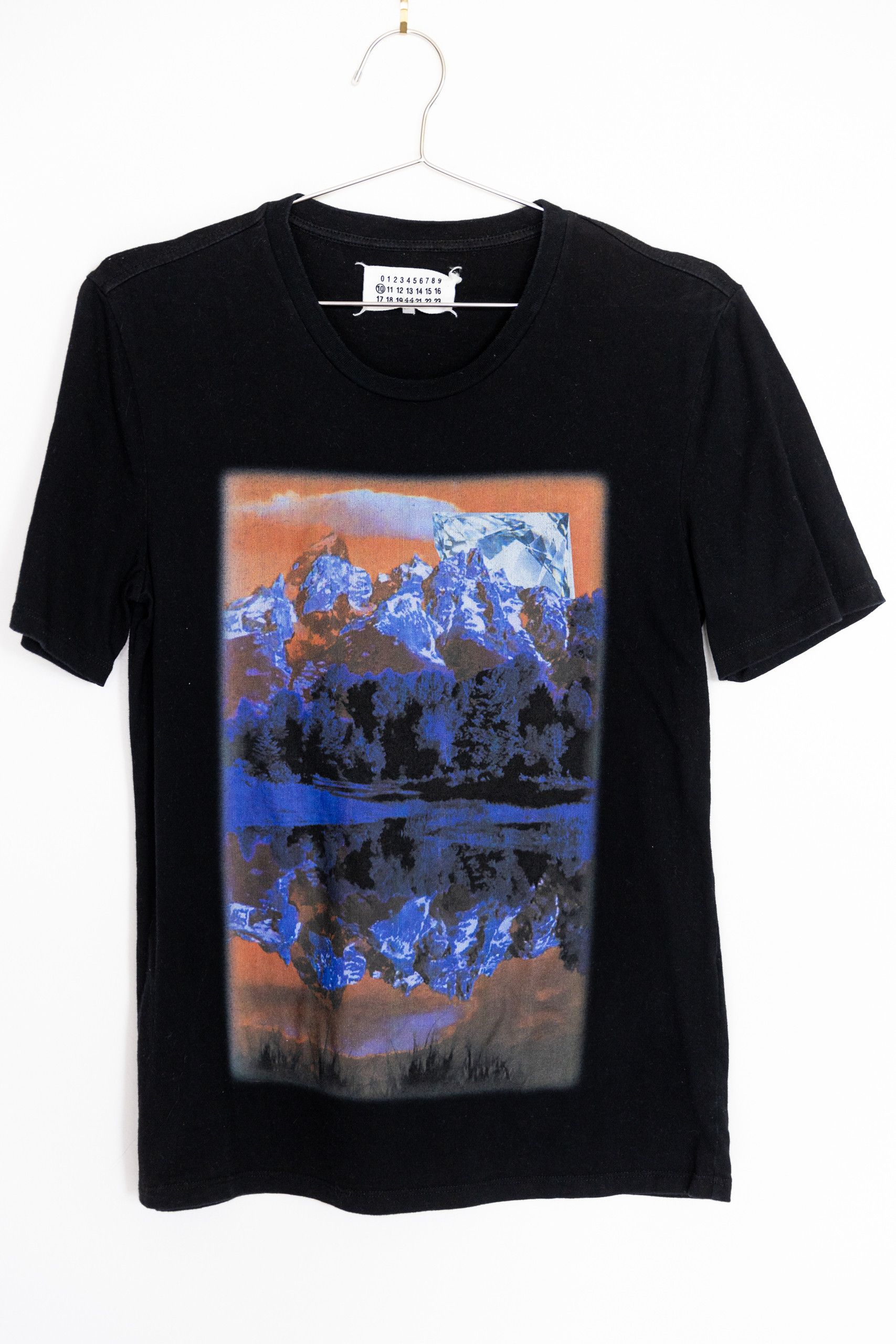 Maison Margiela Mountain print tee Size US XS / EU 42 / 0 - 5 Thumbnail