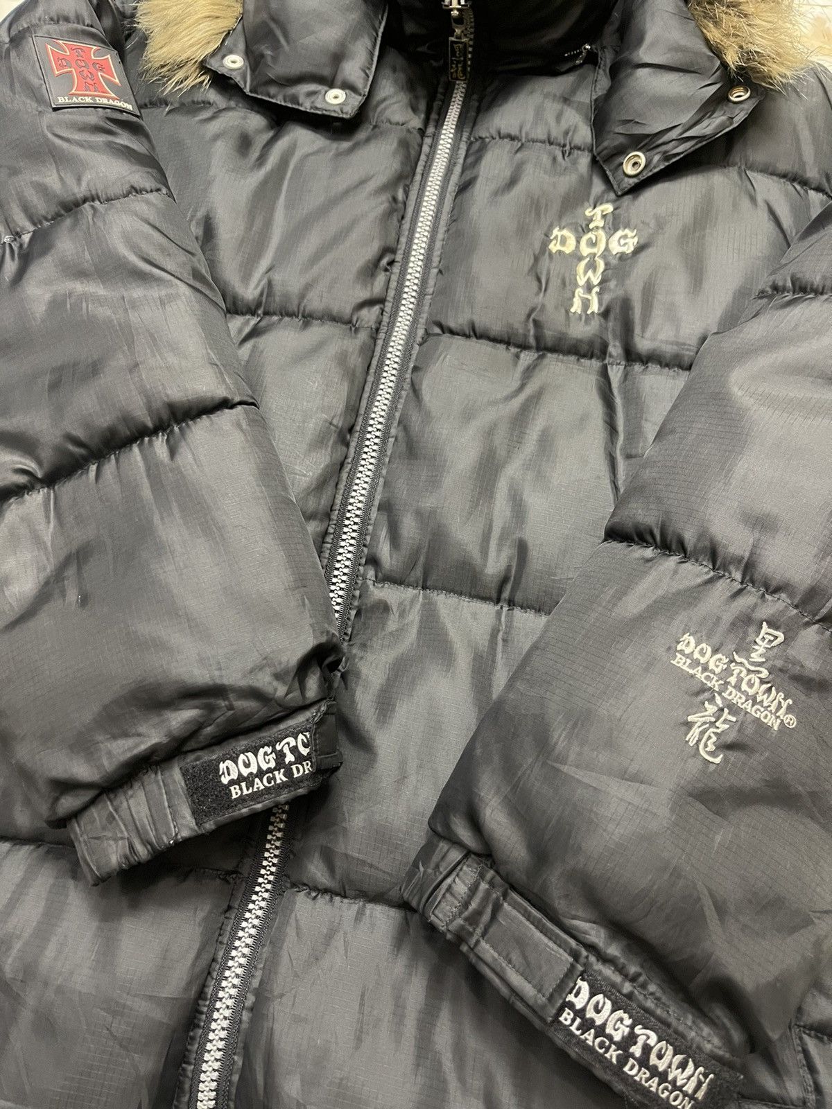 Dogtown Dogtown Black Dragon Hooded Puffer Down Jacket Size US L / EU 52-54 / 3 - 10 Thumbnail