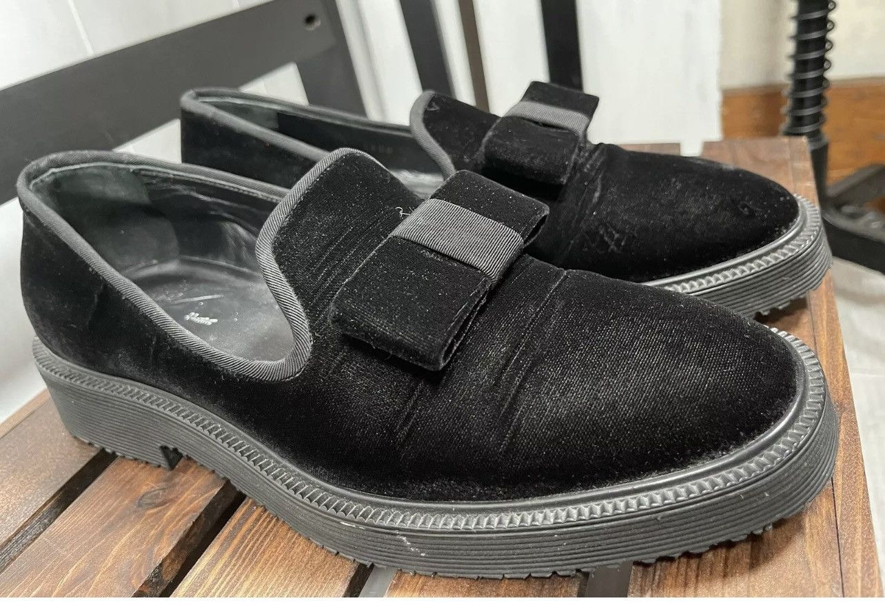 Giuseppe Zanotti New Architectural Velvet Loafers Natural Rubber Soled Size US 8 / EU 41 - 8 Thumbnail