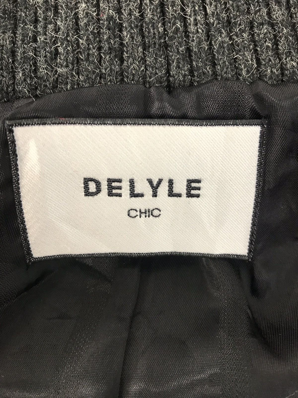 Japanese Brand Vtg Delyle Chic Japanese Brand Varsity Woll Style Size US S / EU 44-46 / 1 - 6 Thumbnail