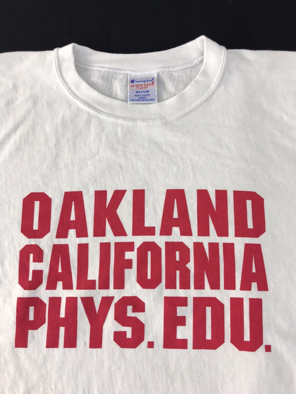 Champion Champion Oakland California Phys Edu Spell Out Tee Size US S / EU 44-46 / 1 - 4 Thumbnail