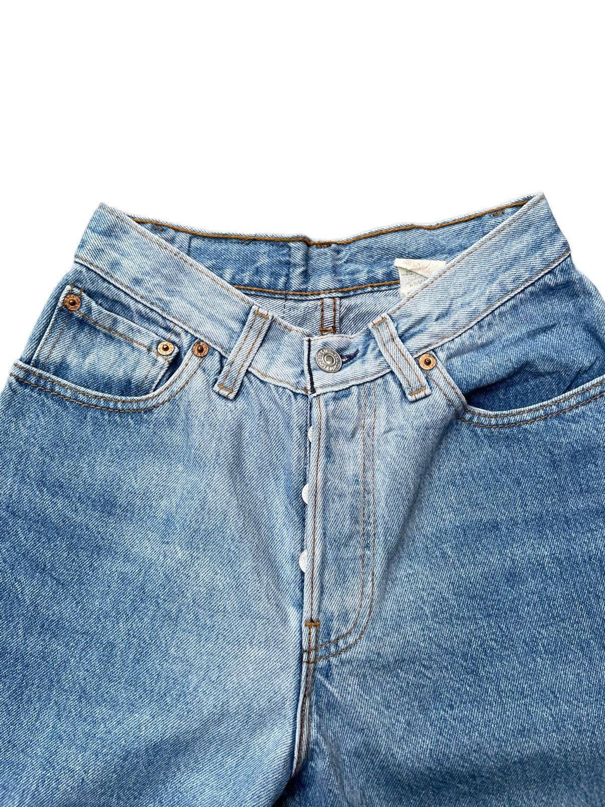 Levi's × Vintage Vintage 1990 Levis 501 e Faded Distresed Size 25" / US 0 / IT 36 - 5 Thumbnail