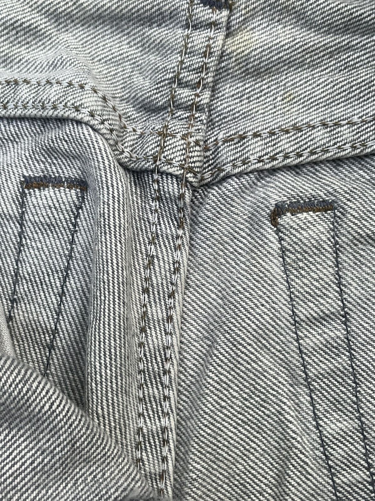 Levi's × Vintage Vintage Levis 701 e Usa Size US 28 / EU 44 - 17 Thumbnail