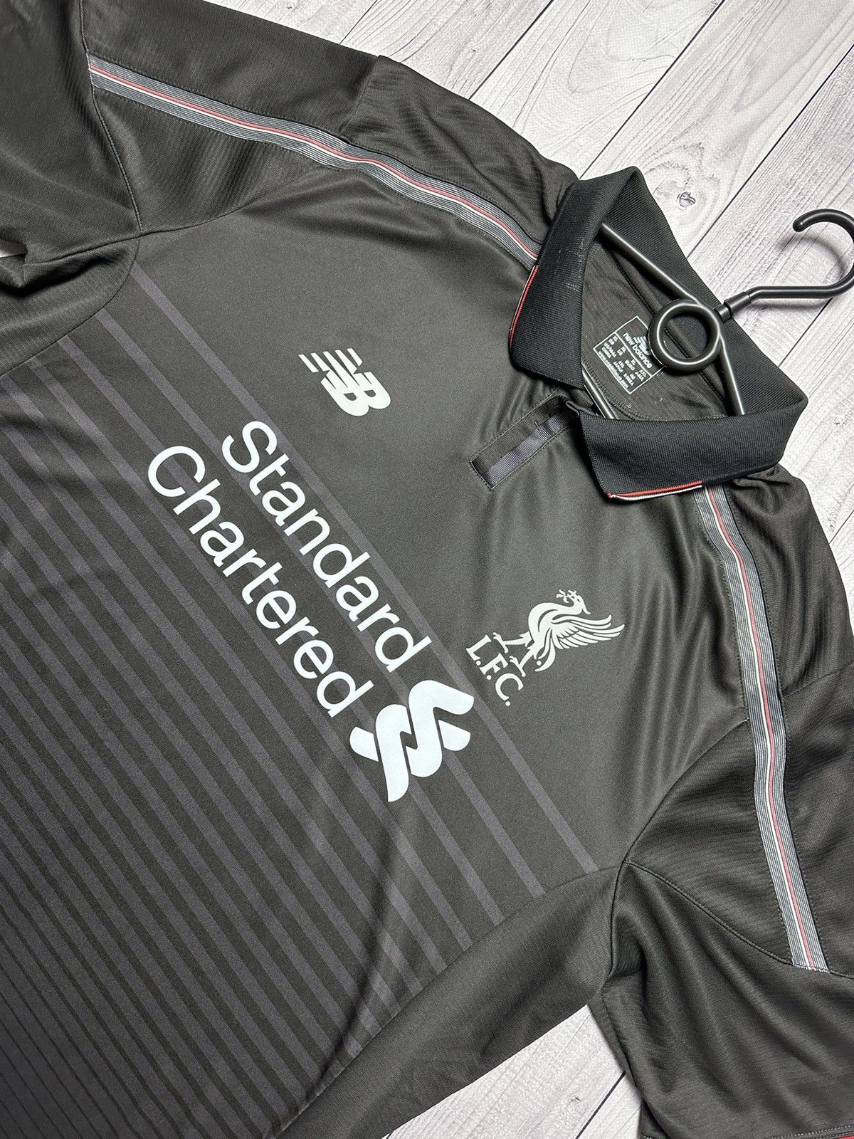 Vintage Vintage Liverpool soccer jersey New balance 23 Emre Can XL Size US XL / EU 56 / 4 - 3 Thumbnail