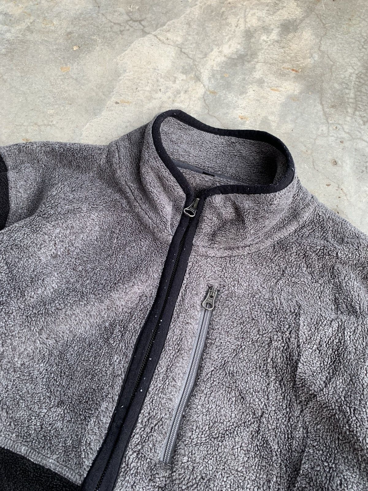 Japanese Brand Japanesebrand Uniqlo Fleece Jacket Size US M / EU 48-50 / 2 - 2 Thumbnail