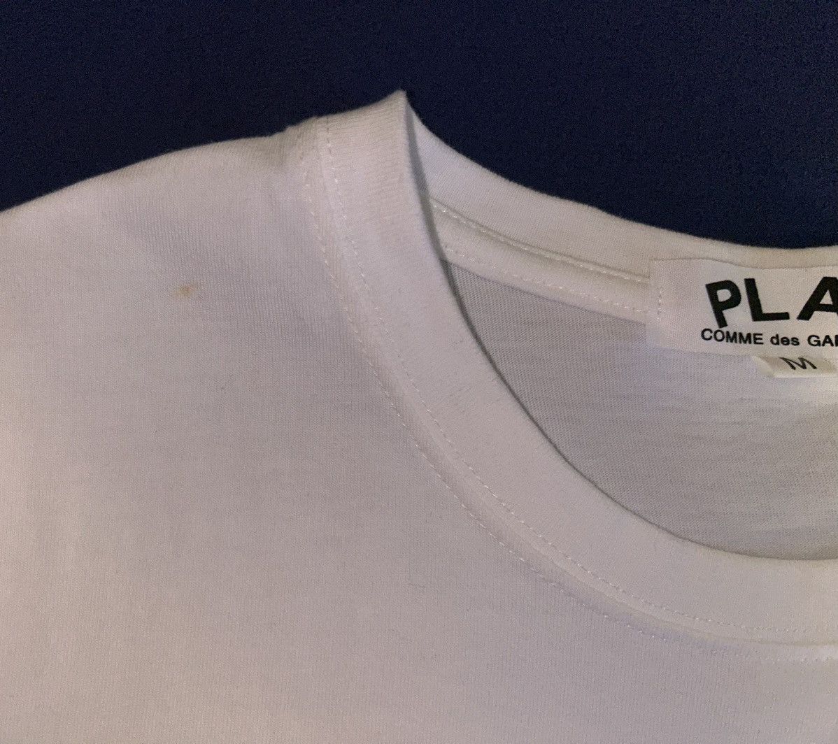 Comme des Garcons Comme des Garçons PLAY Polka Dot Heart Graphic Tee Size M Size US M / EU 48-50 / 2 - 8 Thumbnail