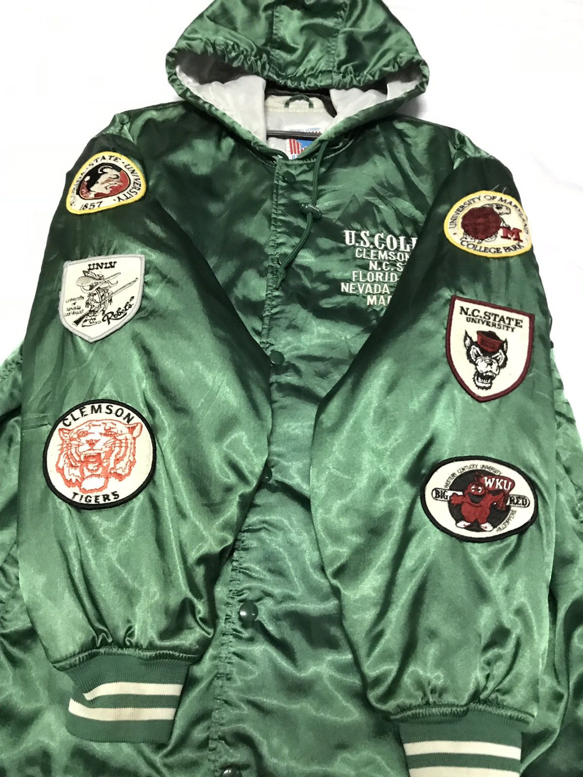 Vintage Vintage Varsity Full US Patches College Hooded Size US L / EU 52-54 / 3 - 3 Thumbnail