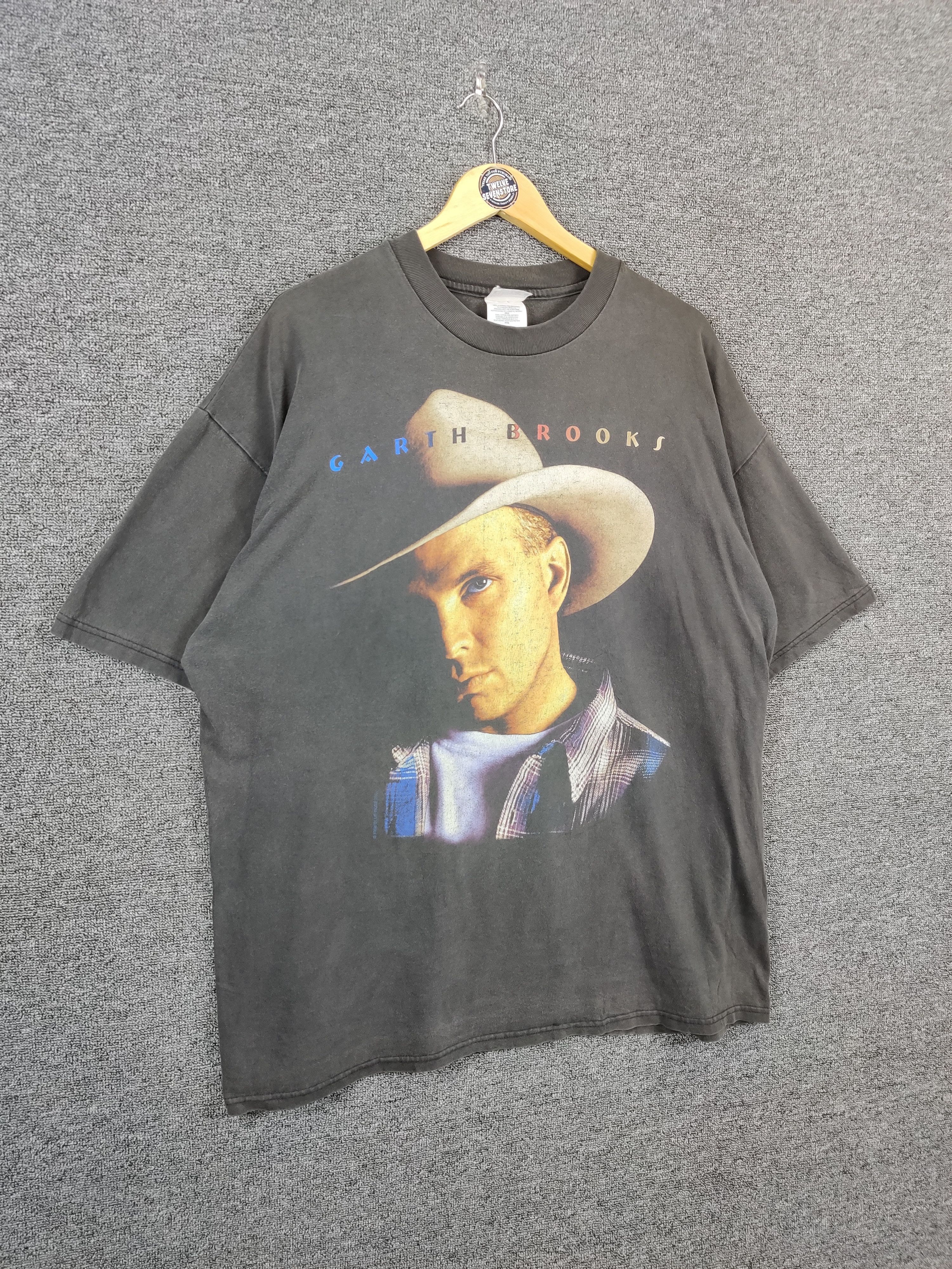 Band Tees Vintage 90's Garth Brooks Tour Tee Tshirt Size US XXL / EU 58 / 5 - 7 Thumbnail