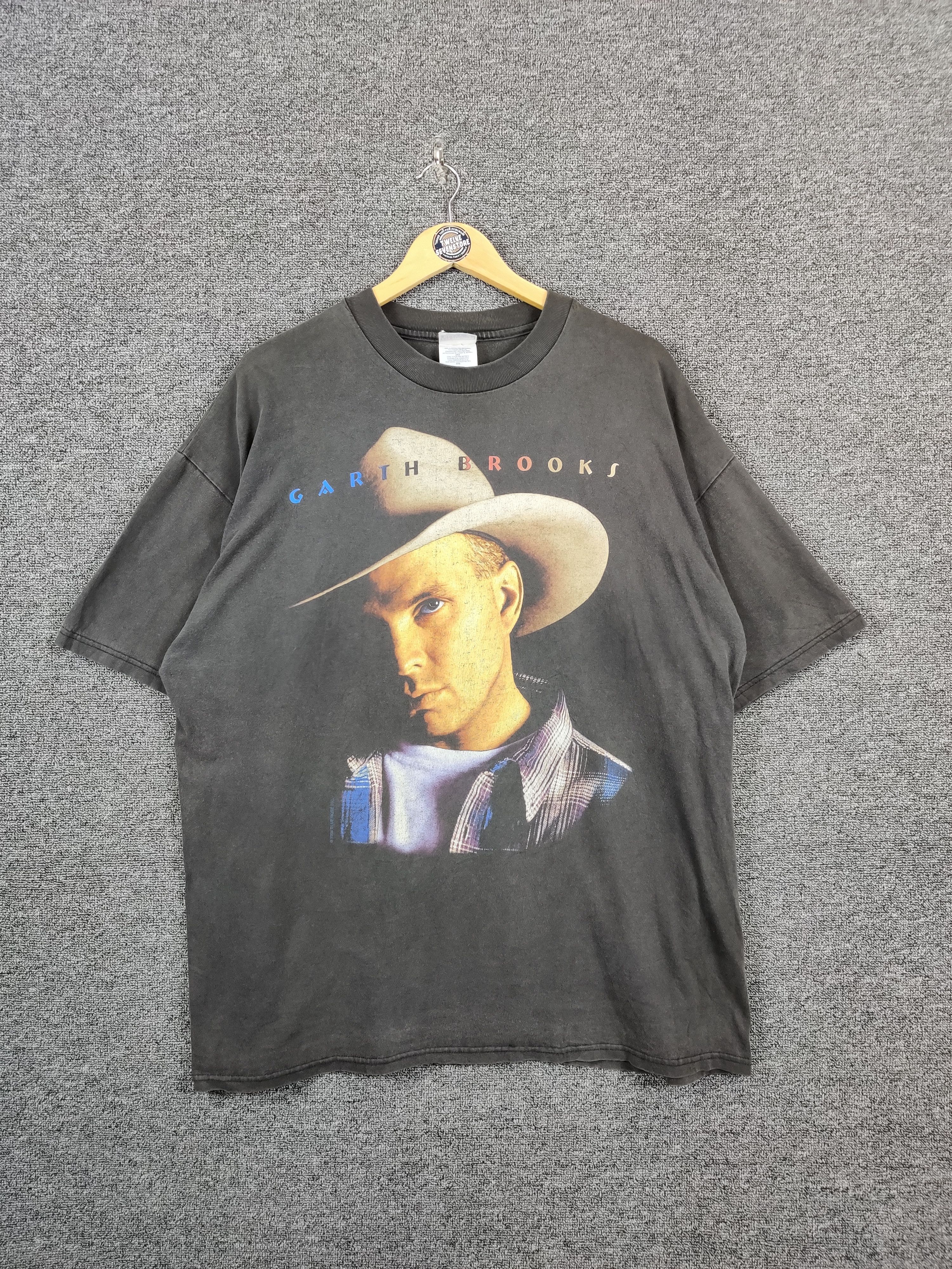 Band Tees Vintage 90's Garth Brooks Tour Tee Tshirt Size US XXL / EU 58 / 5 - 1 Thumbnail