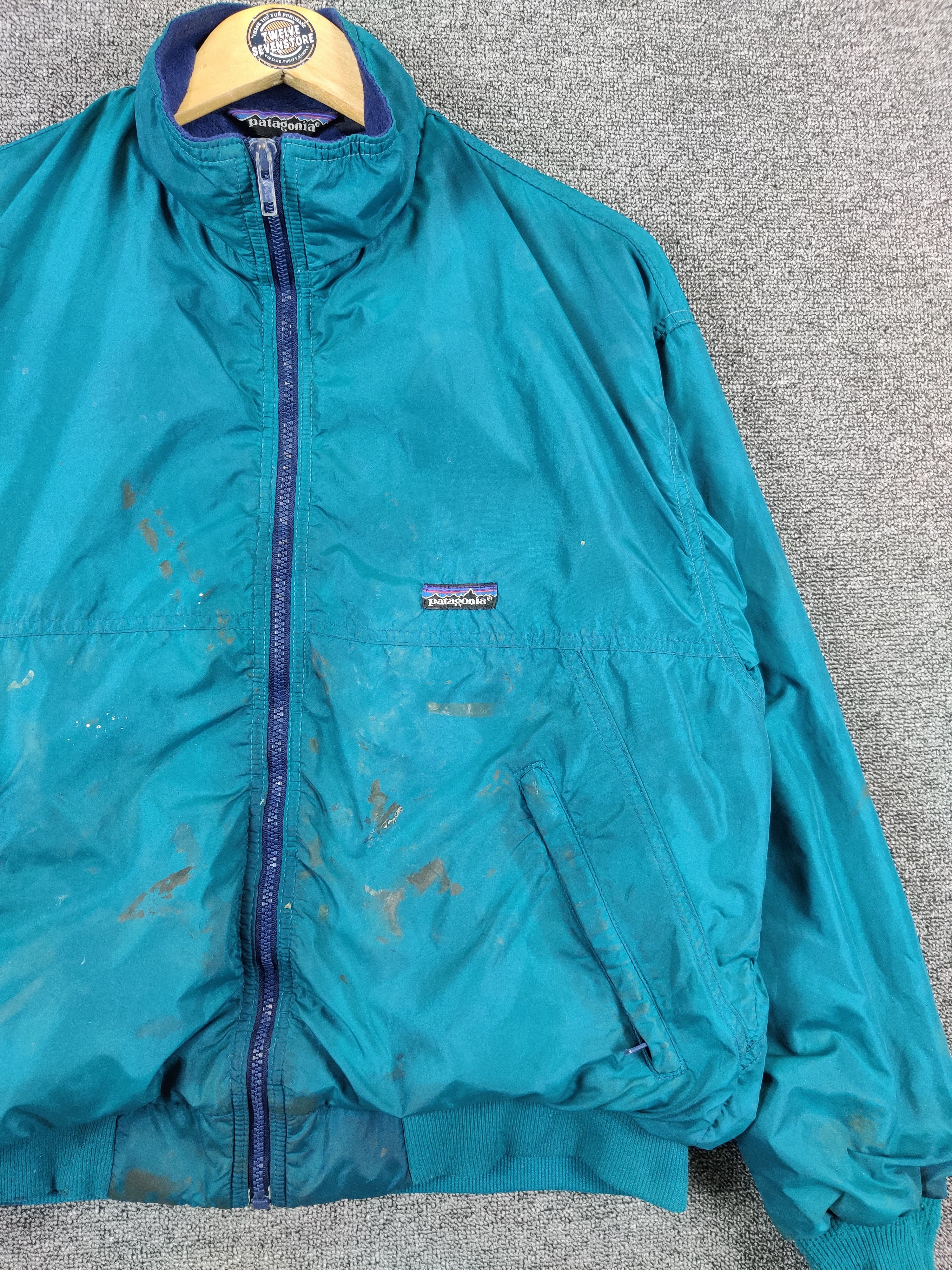 Patagonia Vintage Thrashed Patagonia Distressed Bomber Jacket Size US M / EU 48-50 / 2 - 6 Thumbnail