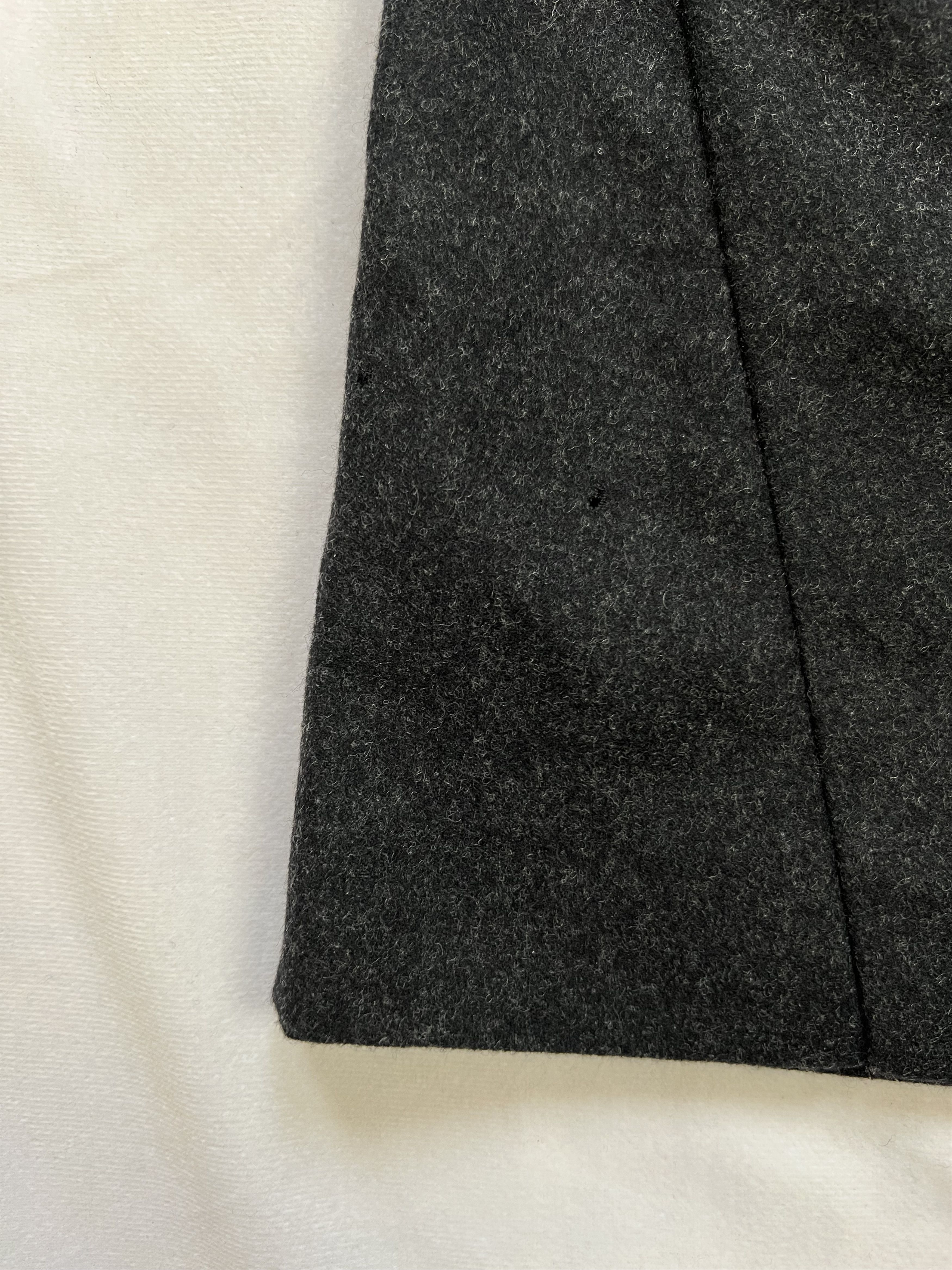 Alexander McQueen ⚡️QUICK SALE⚡️2000s' Alexander McQueen Charcoal Wool Skirt Size 28" / US 6 / IT 42 - 6 Thumbnail