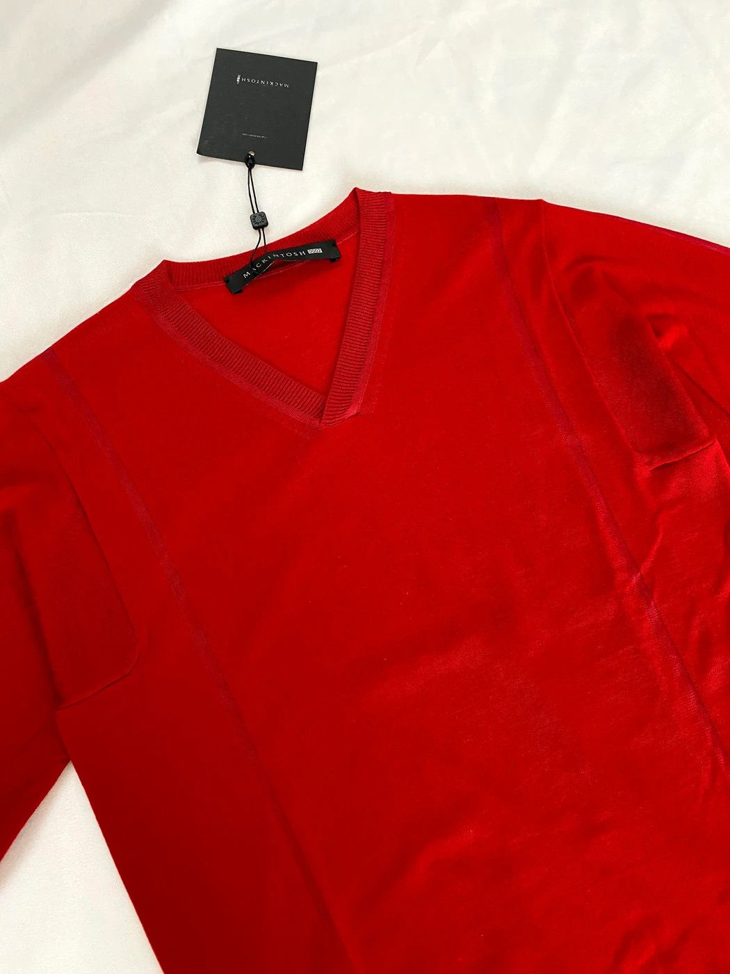 Kiko Kostadinov ⚡️QUICK SALE⚡️Mackintosh by Kiko Red V-Neck Thin Knit Size US XS / EU 42 / 0 - 4 Thumbnail