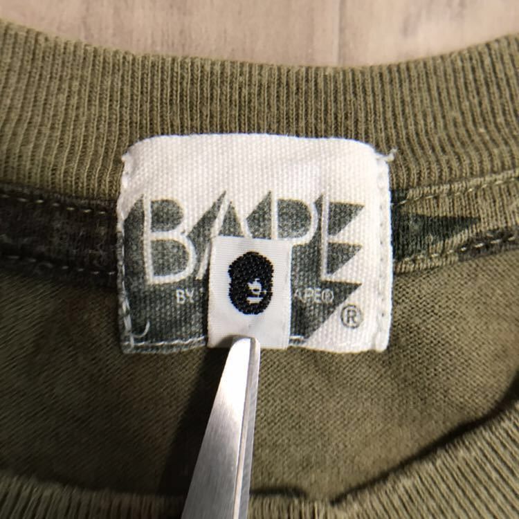 Bape × Kaws × Nigo BAPE x kaws bendy 1st camo green T-shirt a bathing ape NIGO Size US S / EU 44-46 / 1 - 8 Thumbnail