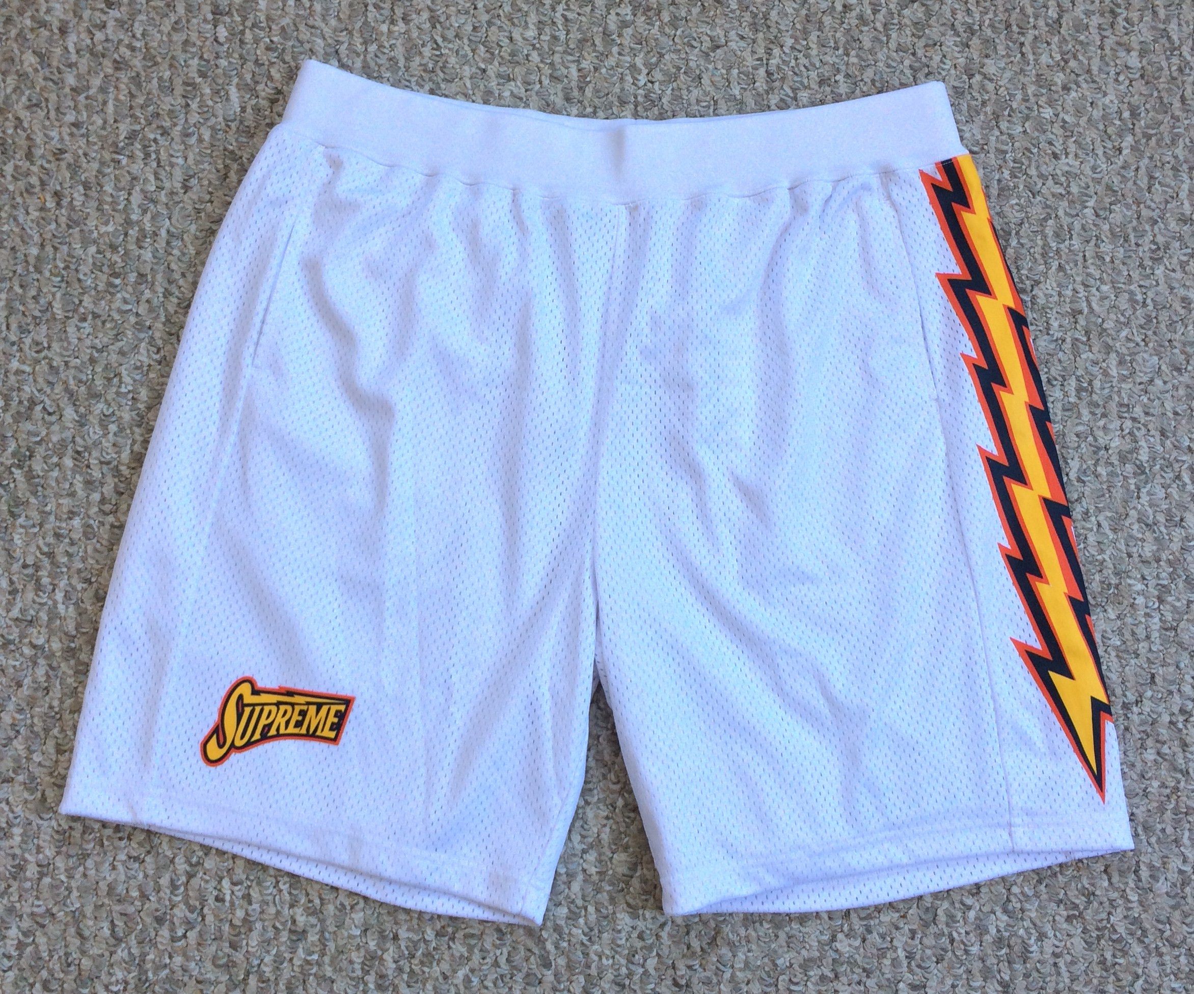 Supreme S/S 2018 Supreme Bolt Shorts Small Size US 30 / EU 46 - 2 Thumbnail