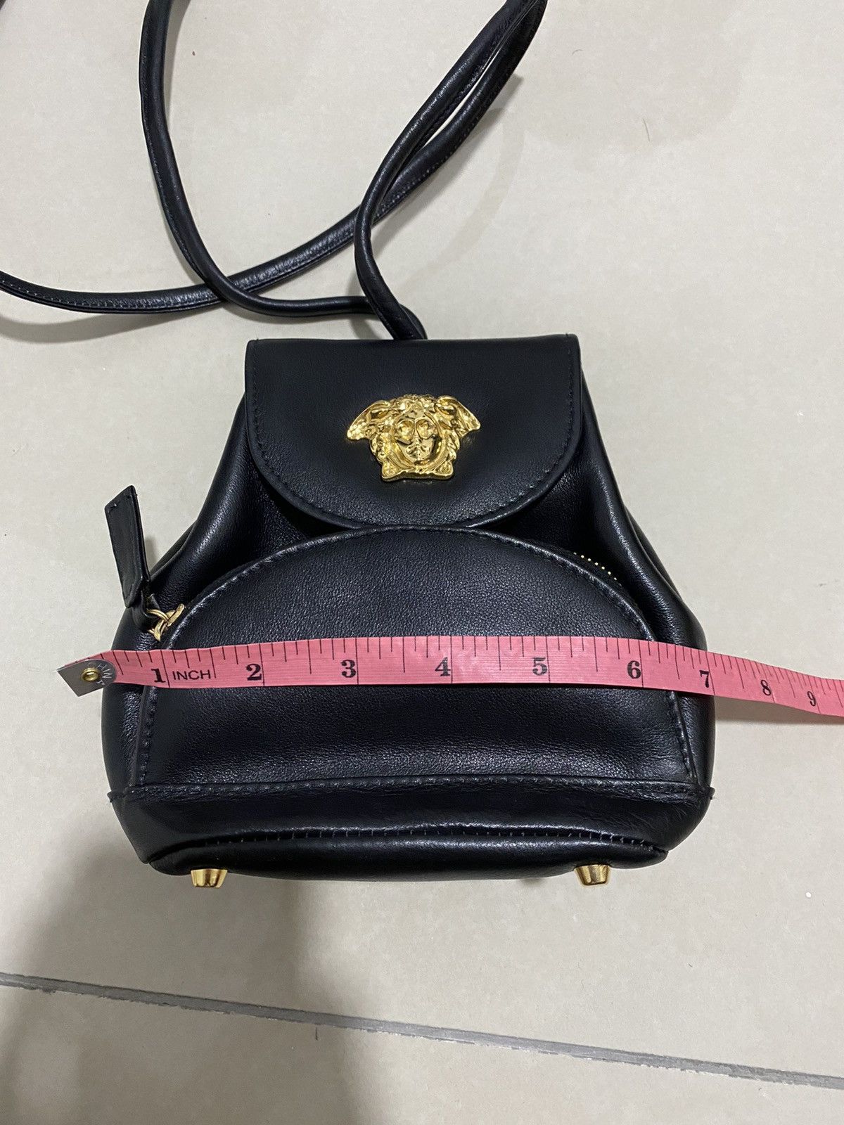 Versace Versace Black Leather Purse Gold Medusa Sling bag Size ONE SIZE - 7 Thumbnail