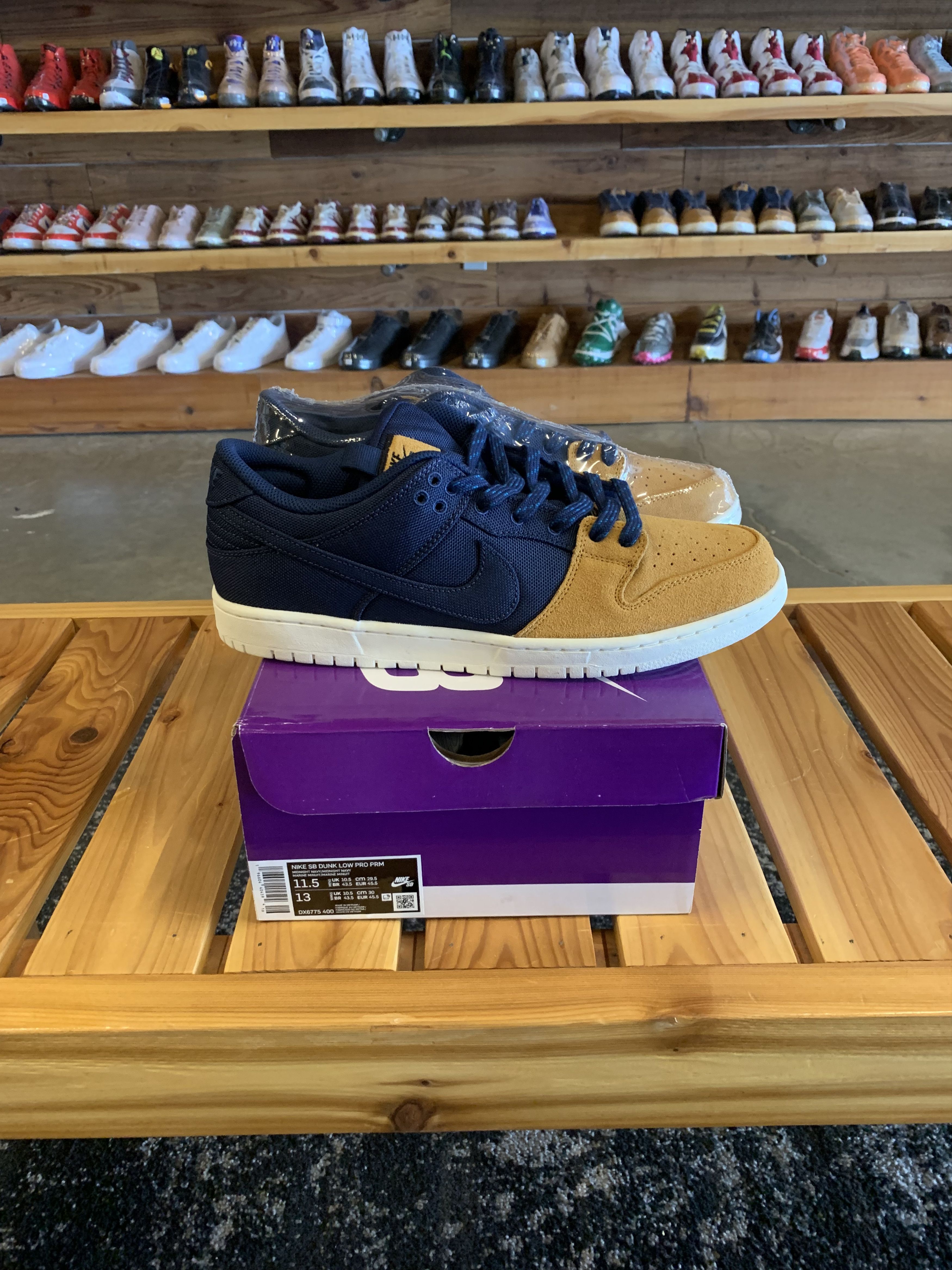 Nike SB Dunk Low  90s Backpack