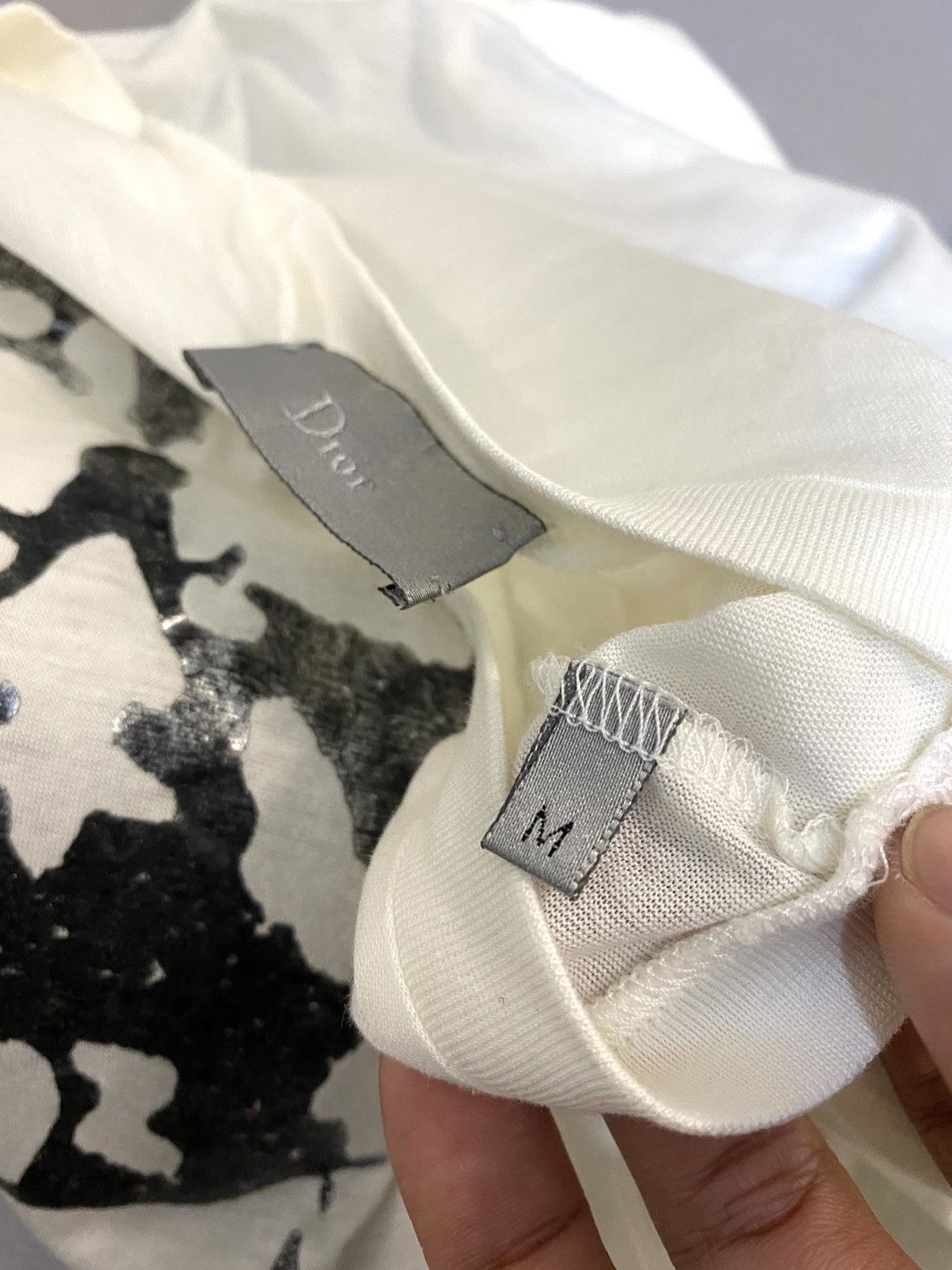 Dior × Hedi Slimane Very Rare Dior Homme ROBOT Abstract Hedi slimane era Size US S / EU 44-46 / 1 - 9 Thumbnail
