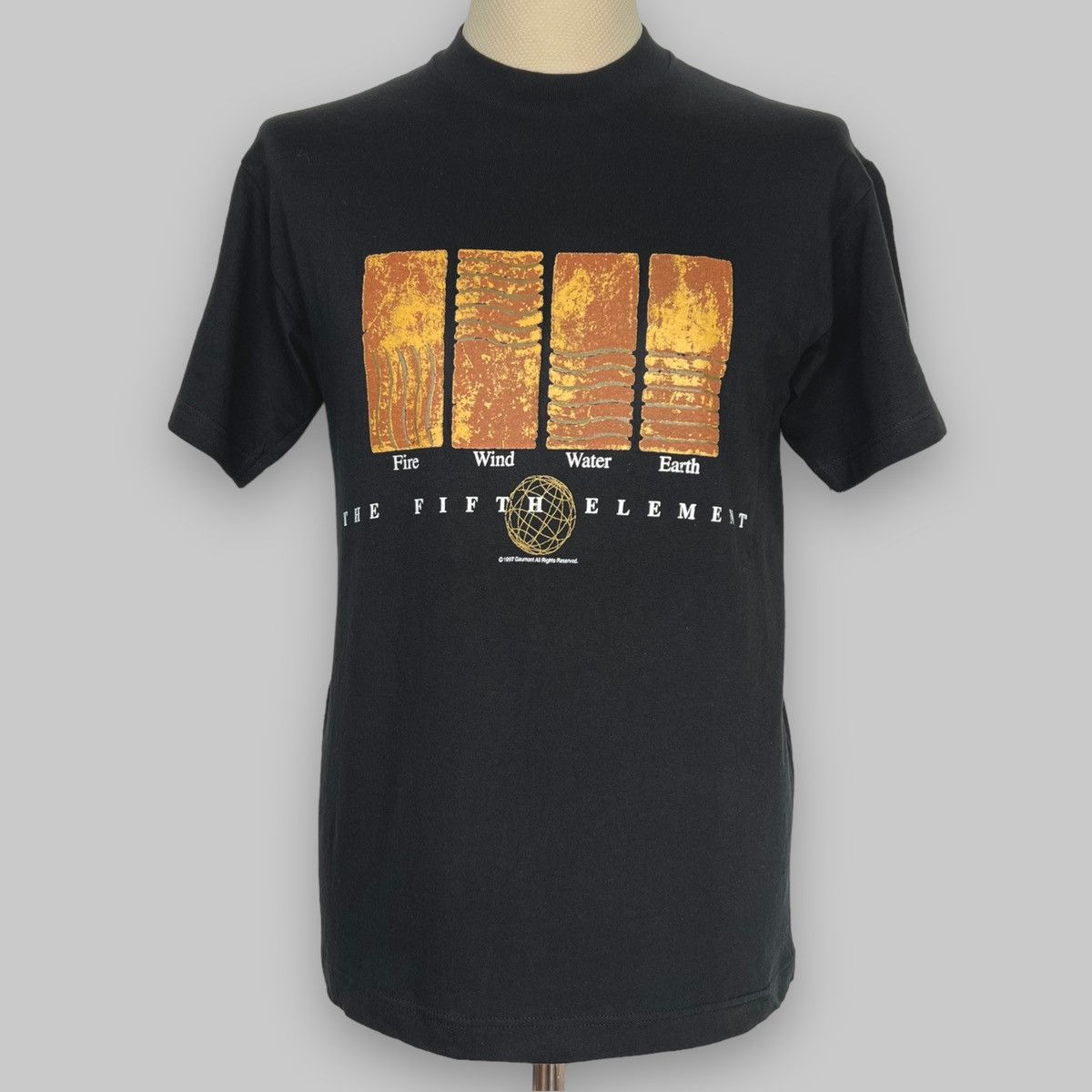 Other Vintage 1997 The Fifth Element Movie Promo Hanes T Shirt Size US M / EU 48-50 / 2 - 1 Thumbnail