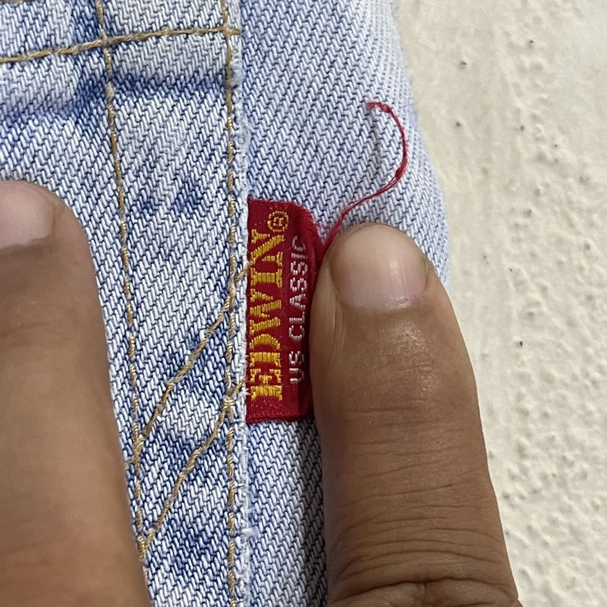 Edwin Vintage Edwin Us Classic Light Blue Distressed Jeans 30x29.5 Size US 30 / EU 46 - 13 Thumbnail