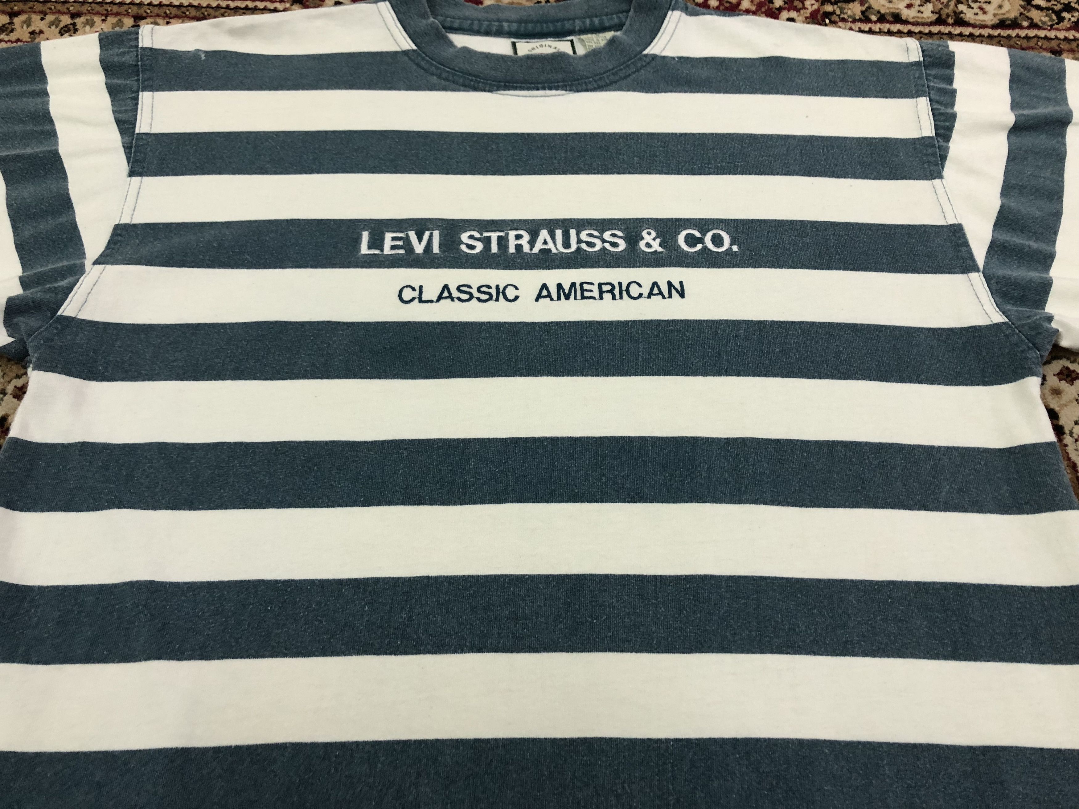 Levi's × Vintage 90s Levi's Embroidery Spell Out Border Striped t shirt Size US M / EU 48-50 / 2 - 3 Thumbnail