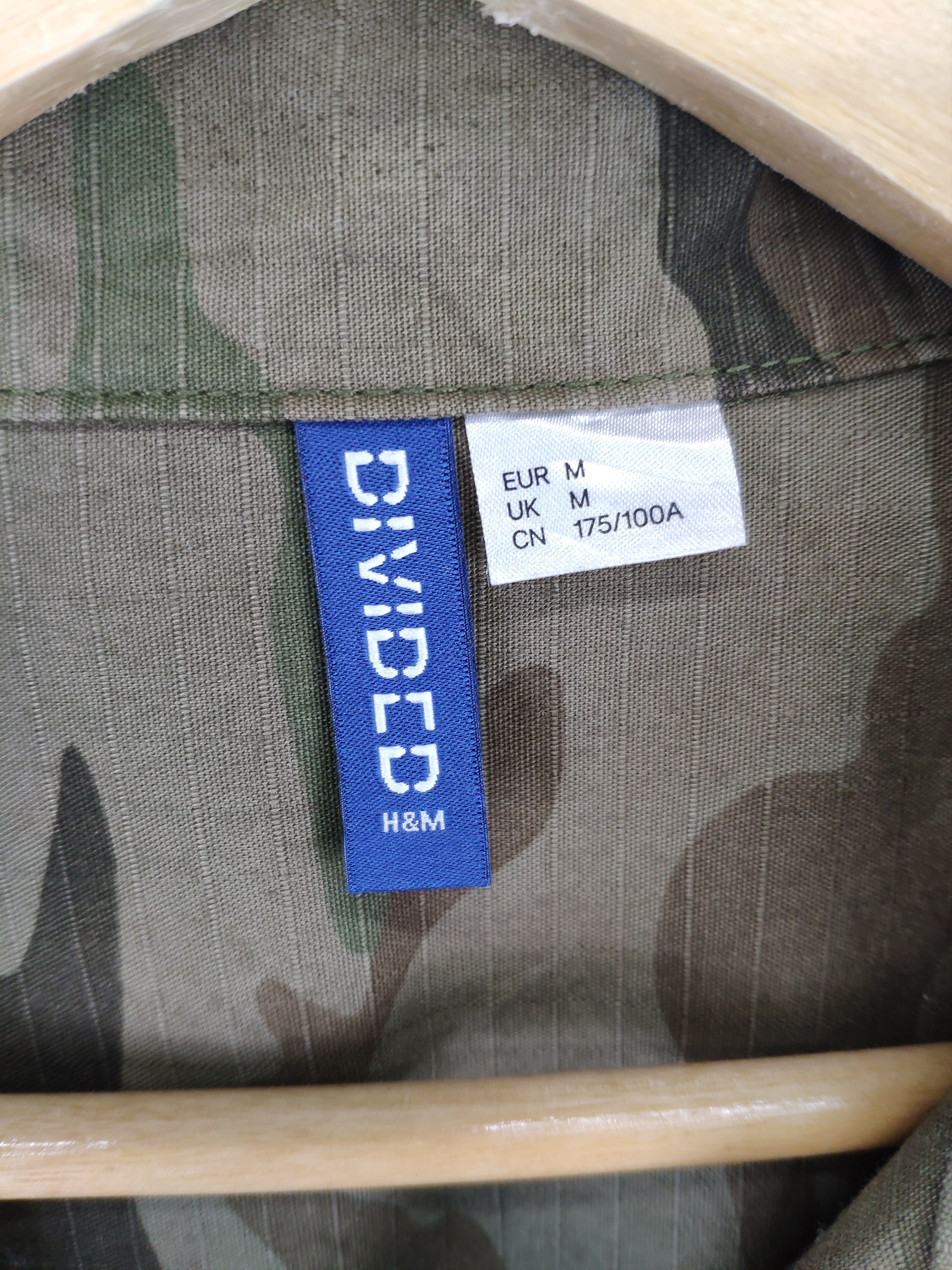 Divided H&M Divided Camouflage Shirt Button Up Size US M / EU 48-50 / 2 - 3 Thumbnail