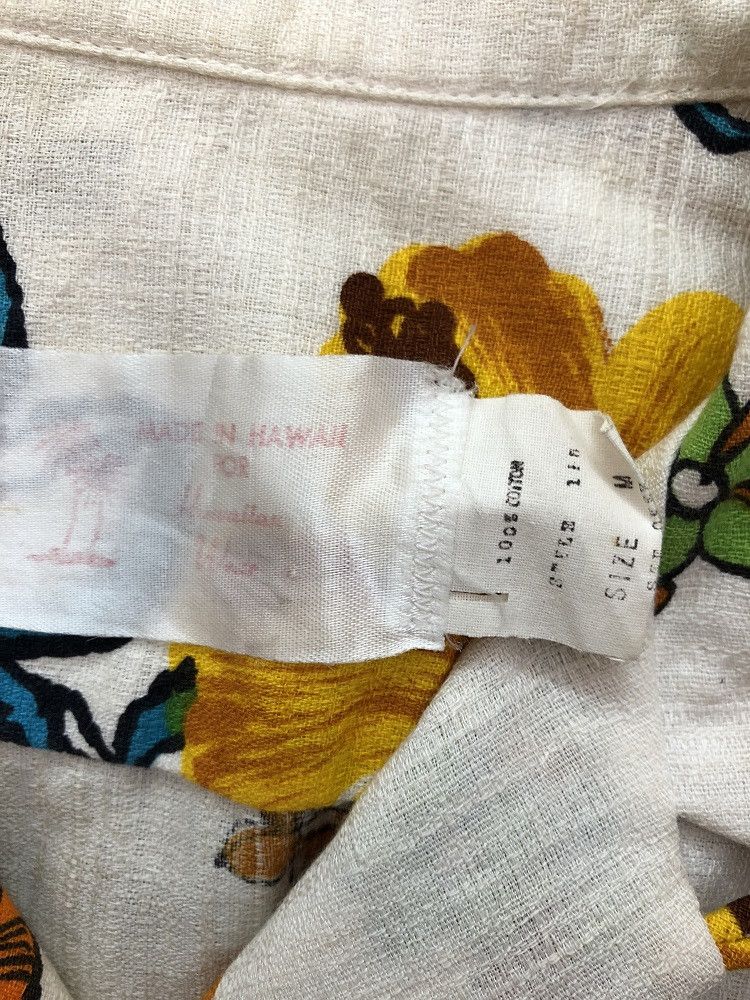 Other 60s 70s Hawaiian Wear Contrast Color Big Flower Bark cloth Size US M / EU 48-50 / 2 - 14 Thumbnail