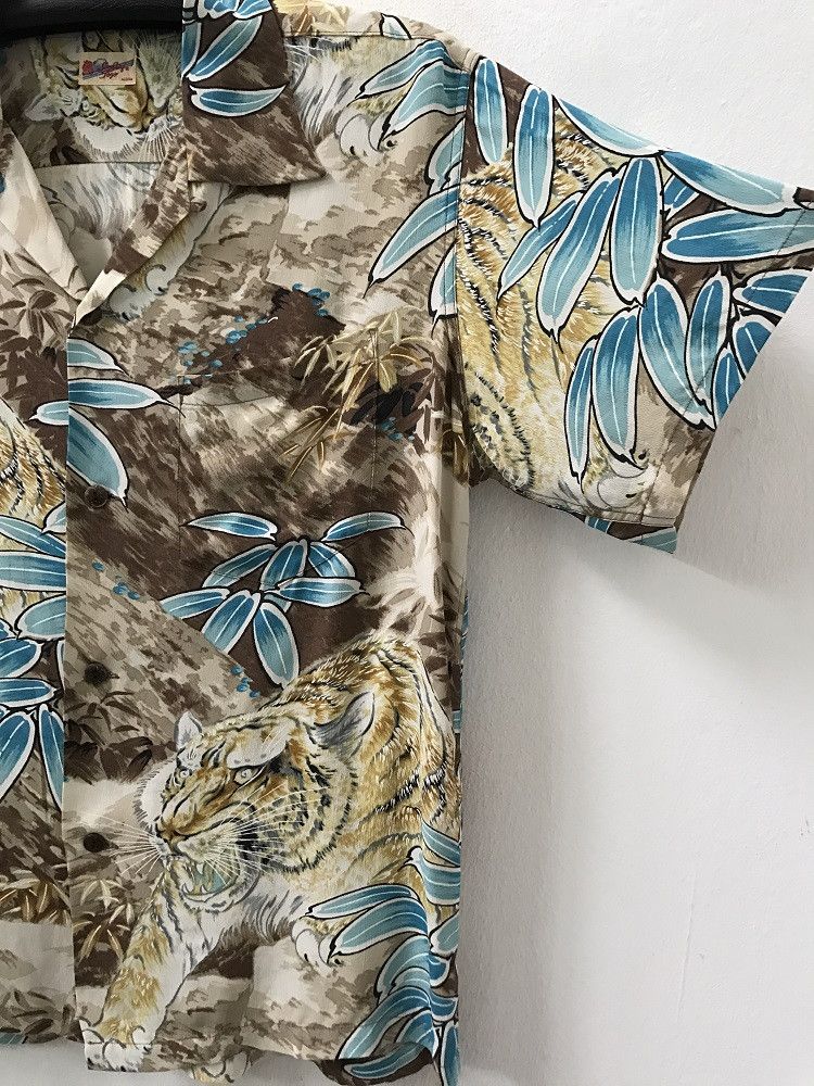 Sun Surf × Toyo Enterprises Sun Surf Japan Roaring Big Bengal Tiger Rayon Aloha Shirt Size US S / EU 44-46 / 1 - 2 Thumbnail
