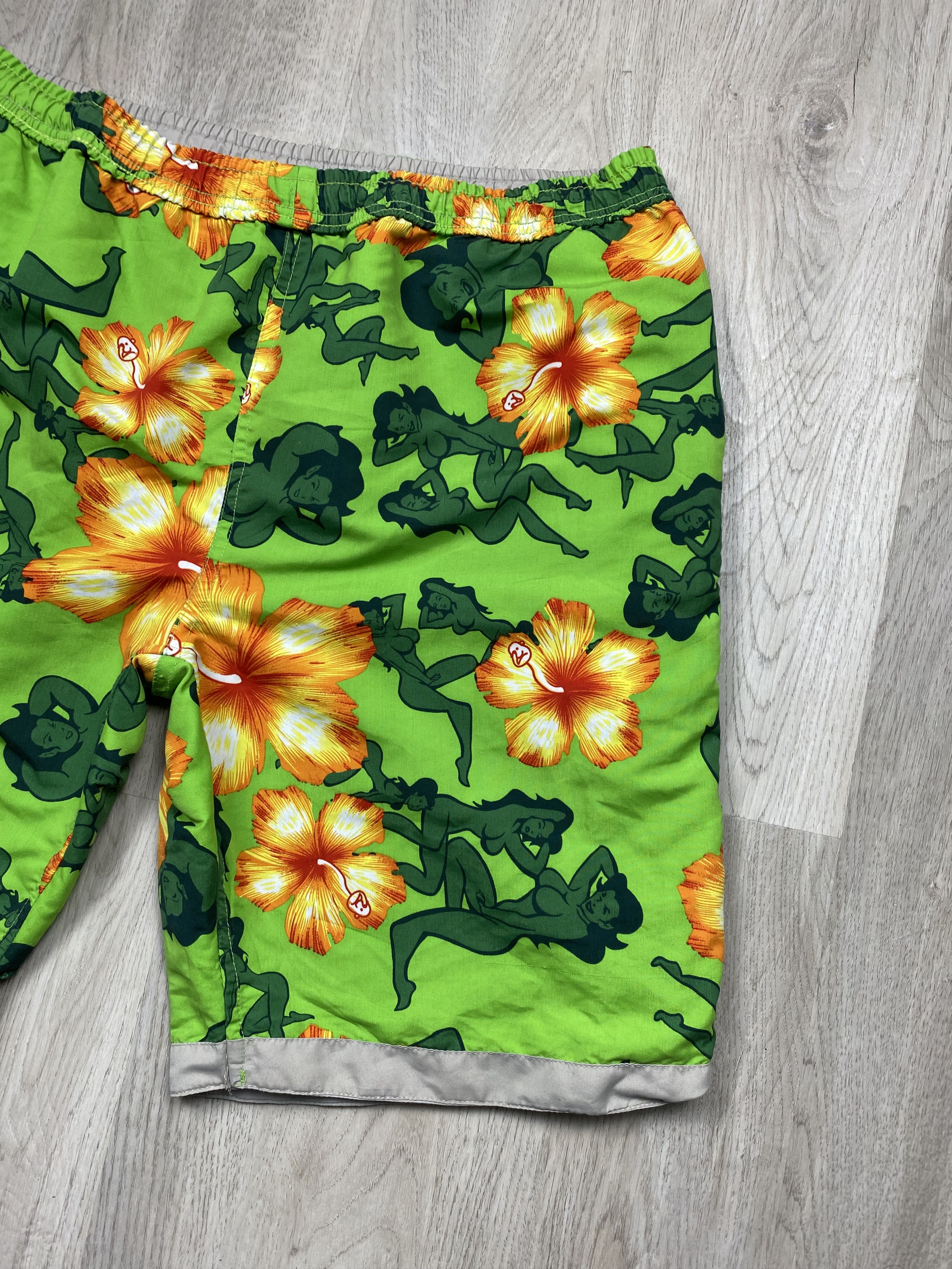 Other Phat Bastard Naked Girls Reversible Hawaiian Shorts Y2K Size US 34 / EU 50 - 2 Thumbnail
