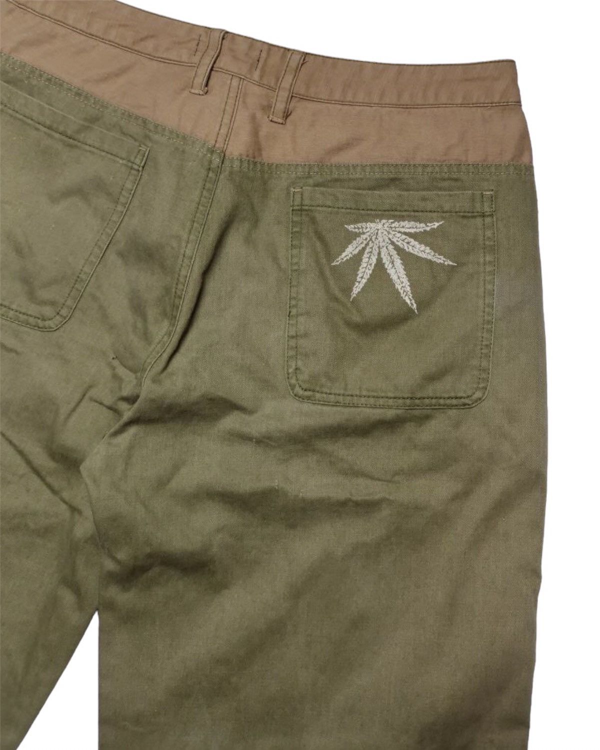 Japanese Brand Marijuana Leaf Baker Pants Size US 29 - 6 Thumbnail