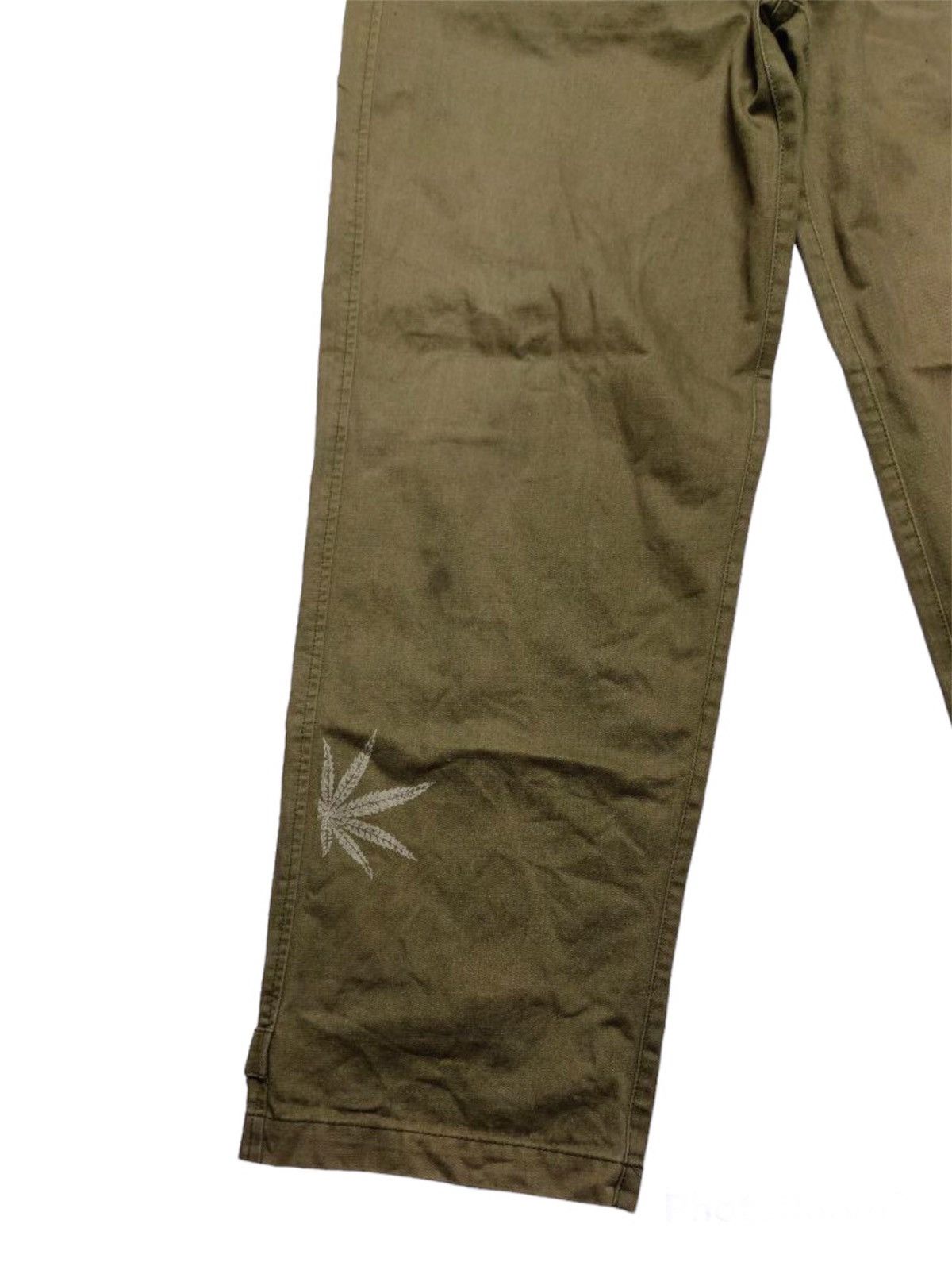 Japanese Brand Marijuana Leaf Baker Pants Size US 29 - 7 Thumbnail
