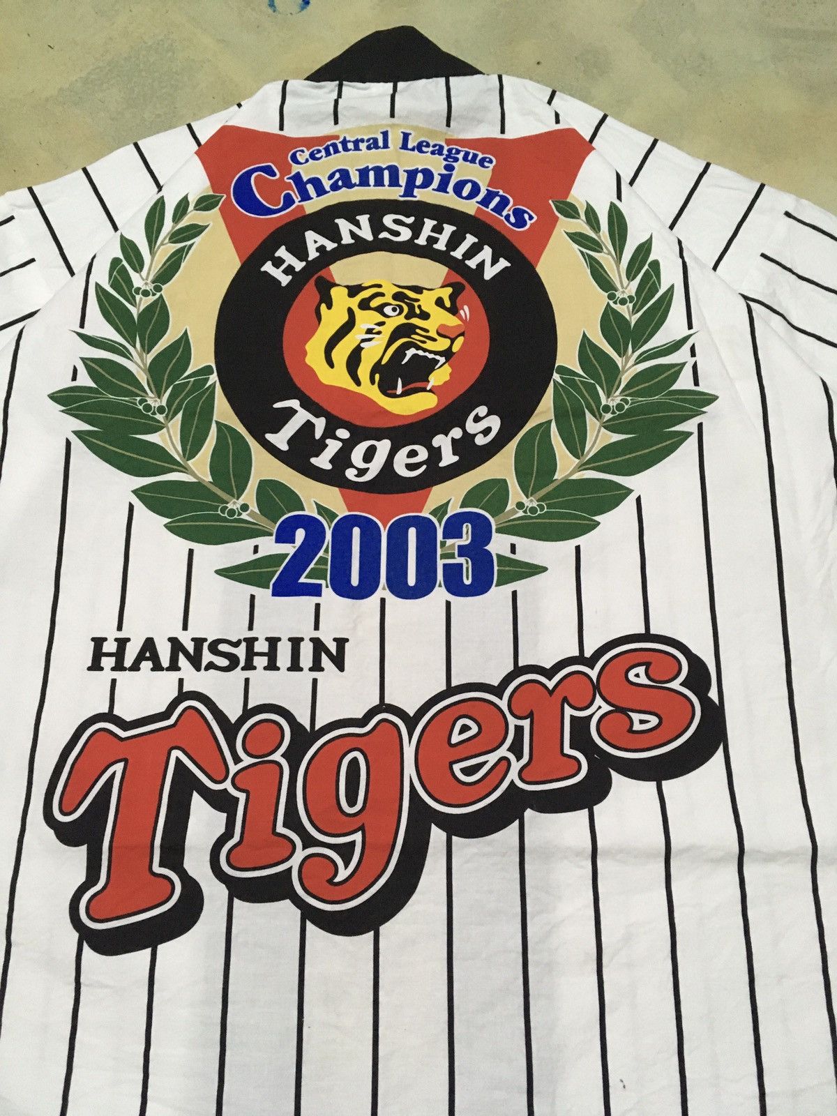 Japanese Brand Japanese Brand Kimono Hanshin Tigers MLB Team Size US L / EU 52-54 / 3 - 3 Thumbnail