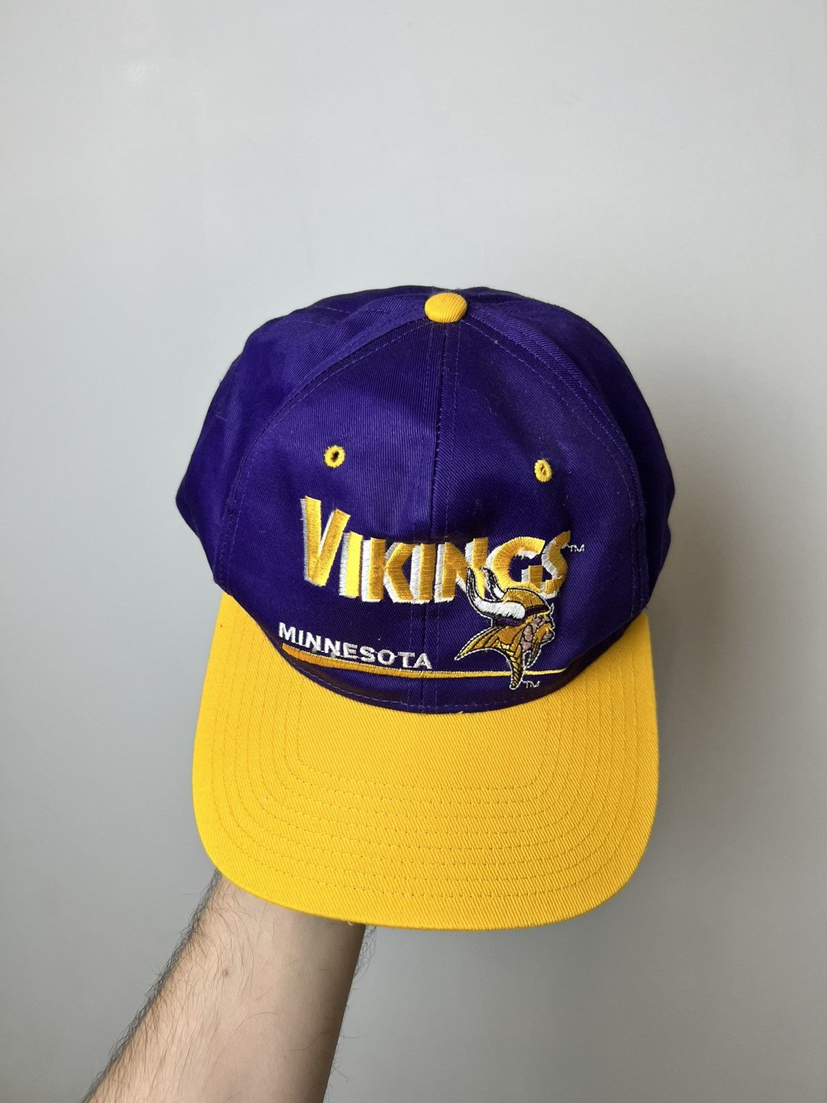 NFL Vintage Minnesota Vikings Cap 90s NFL NHL NBA HYPE STREETWEA Size ONE SIZE - 2 Thumbnail