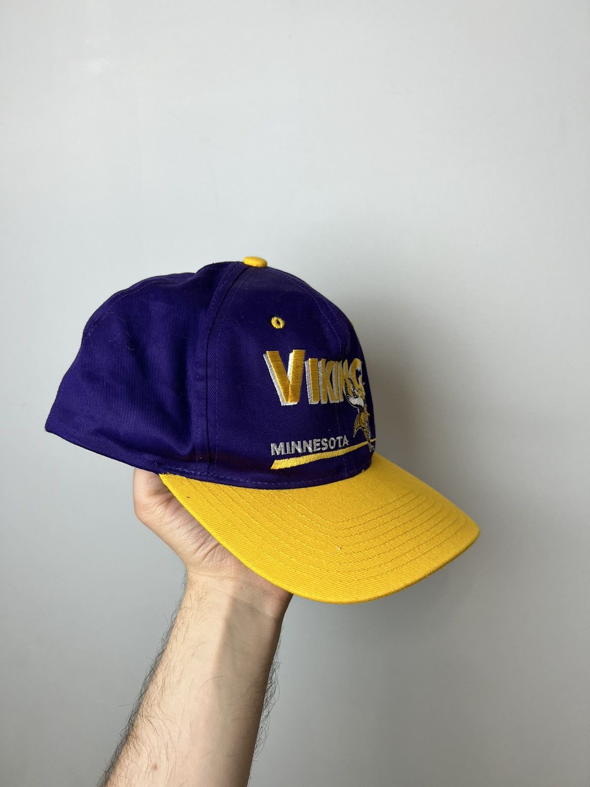 NFL Vintage Minnesota Vikings Cap 90s NFL NHL NBA HYPE STREETWEA Size ONE SIZE - 4 Thumbnail