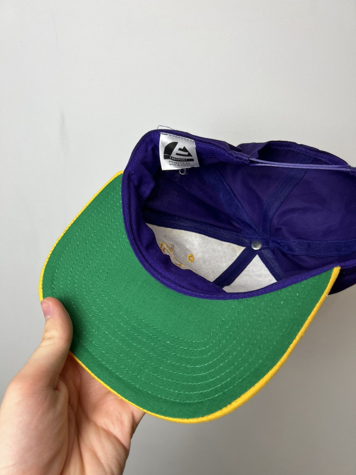 NFL Vintage Minnesota Vikings Cap 90s NFL NHL NBA HYPE STREETWEA Size ONE SIZE - 5 Thumbnail