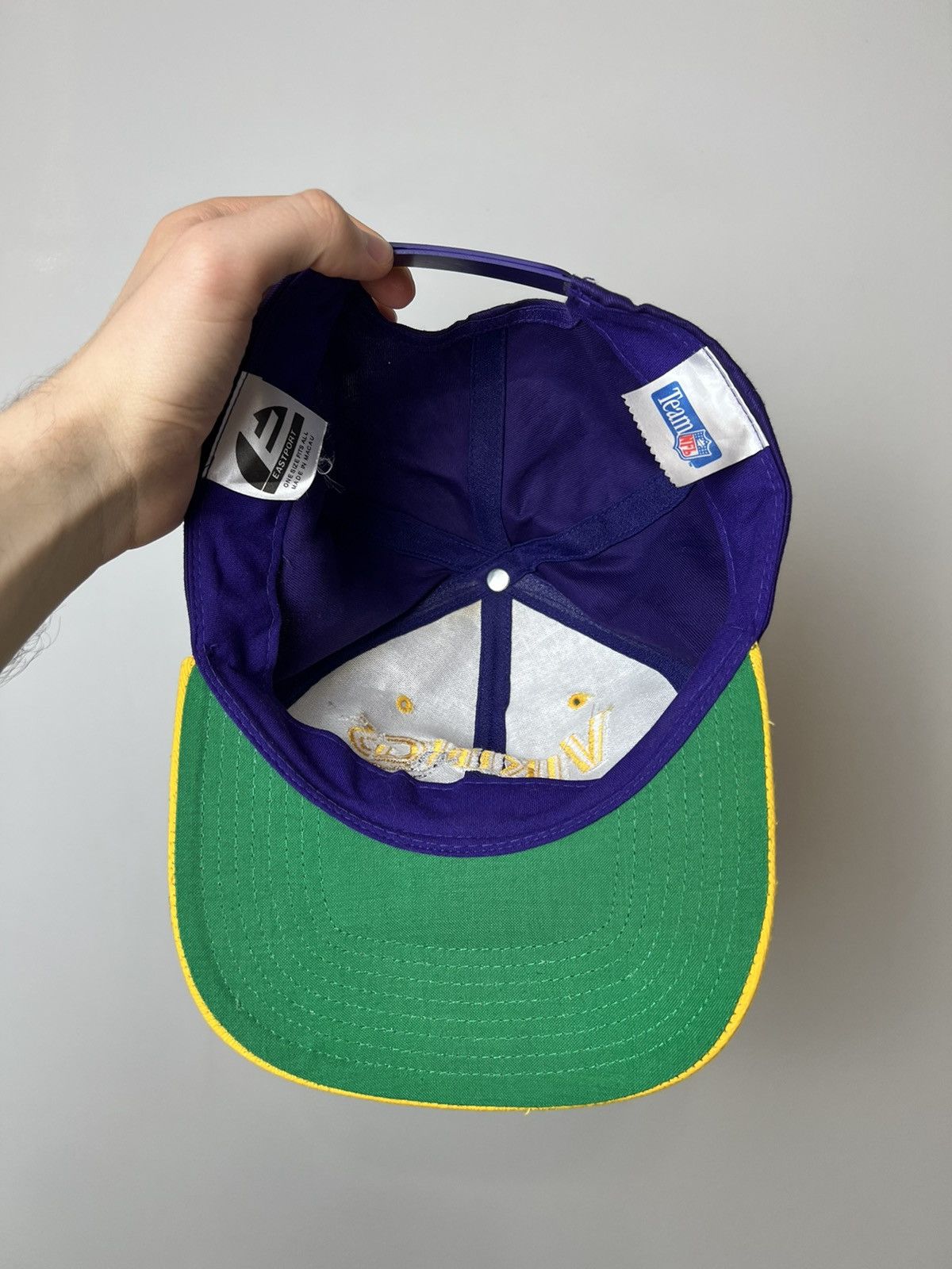 NFL Vintage Minnesota Vikings Cap 90s NFL NHL NBA HYPE STREETWEA Size ONE SIZE - 6 Thumbnail