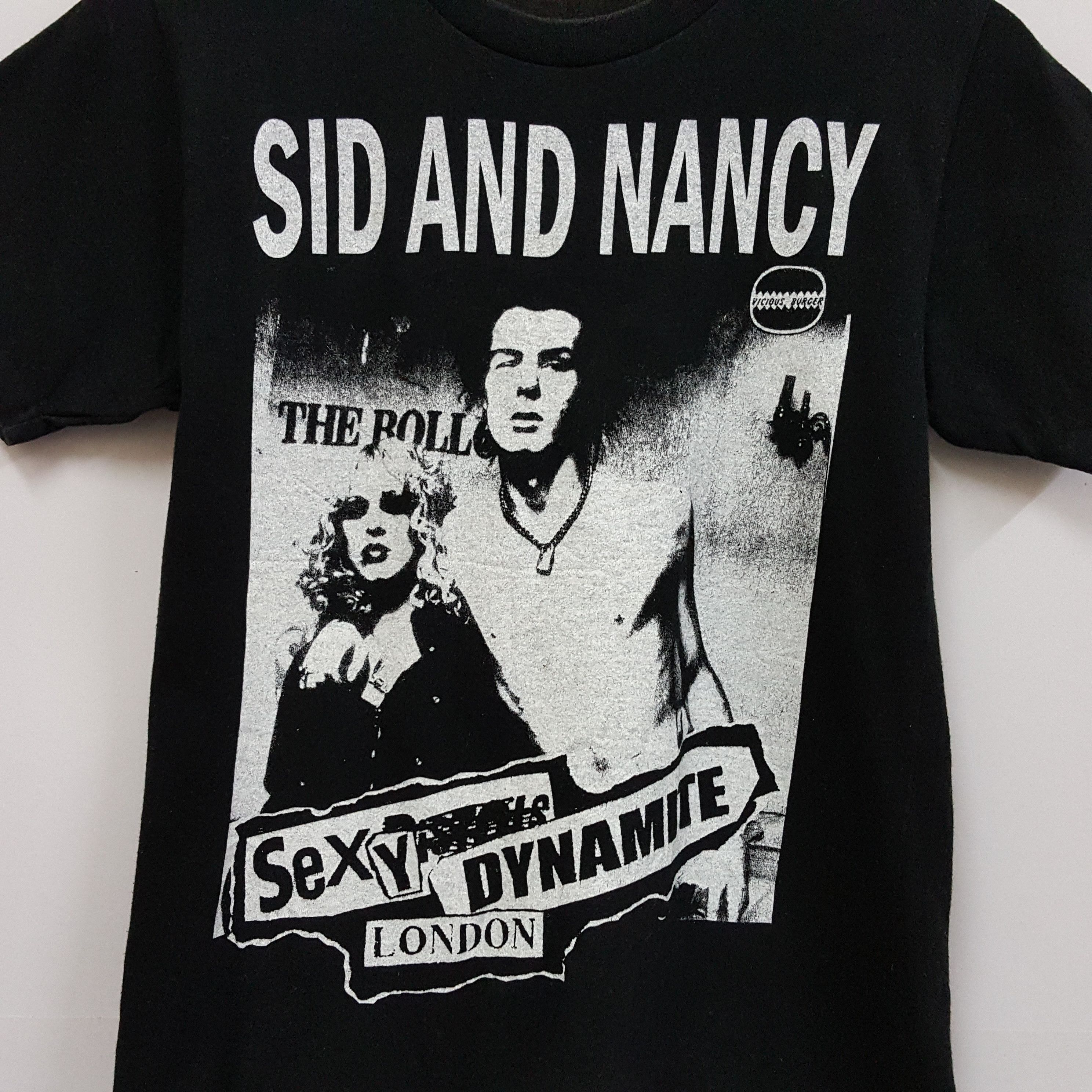 Band Tees × Japanese Brand × Vintage Vintage SEXY DYNAMITE LONDON SID AND NANCY punk t-shirt Size US XS / EU 42 / 0 - 2 Thumbnail