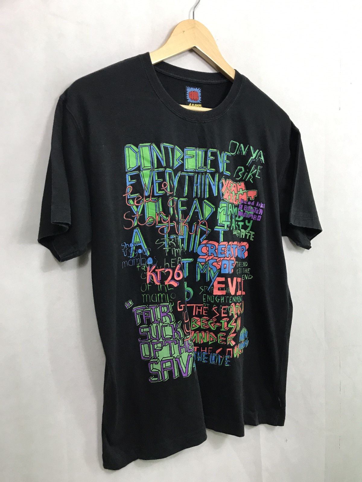 Mambo × Vintage Mambo neon design iwe walpak ajis kunas ta ta ronah Size US M / EU 48-50 / 2 - 2 Thumbnail