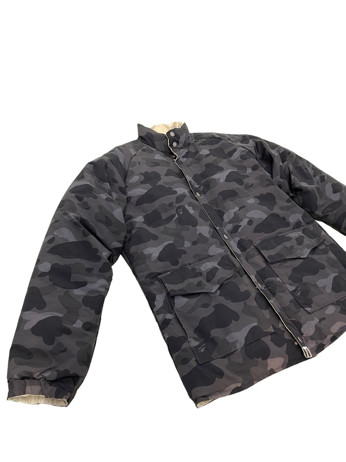 Bape × Nigo Reversible Bape First Camo Down Jacket Bathing Ape 4🟩5 Size US L / EU 52-54 / 3 - 5 Thumbnail