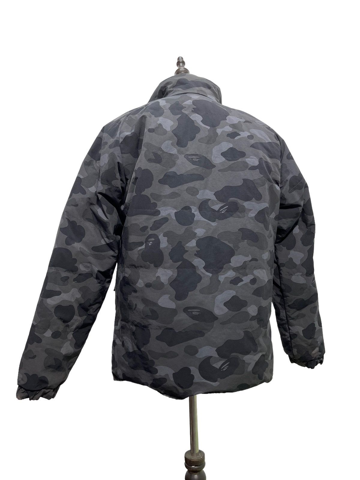 Bape × Nigo Reversible Bape First Camo Down Jacket Bathing Ape 4🟩5 Size US L / EU 52-54 / 3 - 3 Thumbnail
