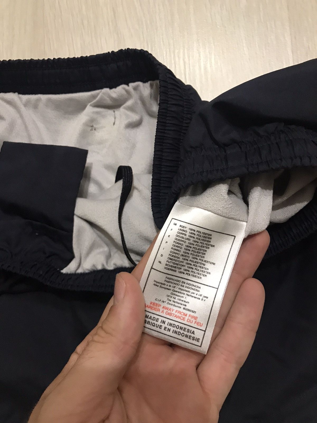 Nike Vintage Nike race shorts size 34-36” Size US 35 - 5 Thumbnail