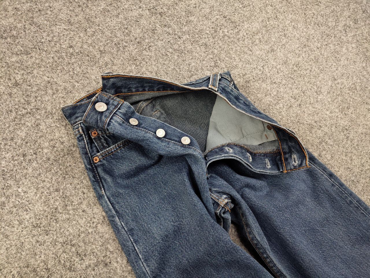 Levi's Vintage 90's levis 501 student Blue Denim Jeans Made in USA Size 30" / US 8 / IT 44 - 11 Thumbnail