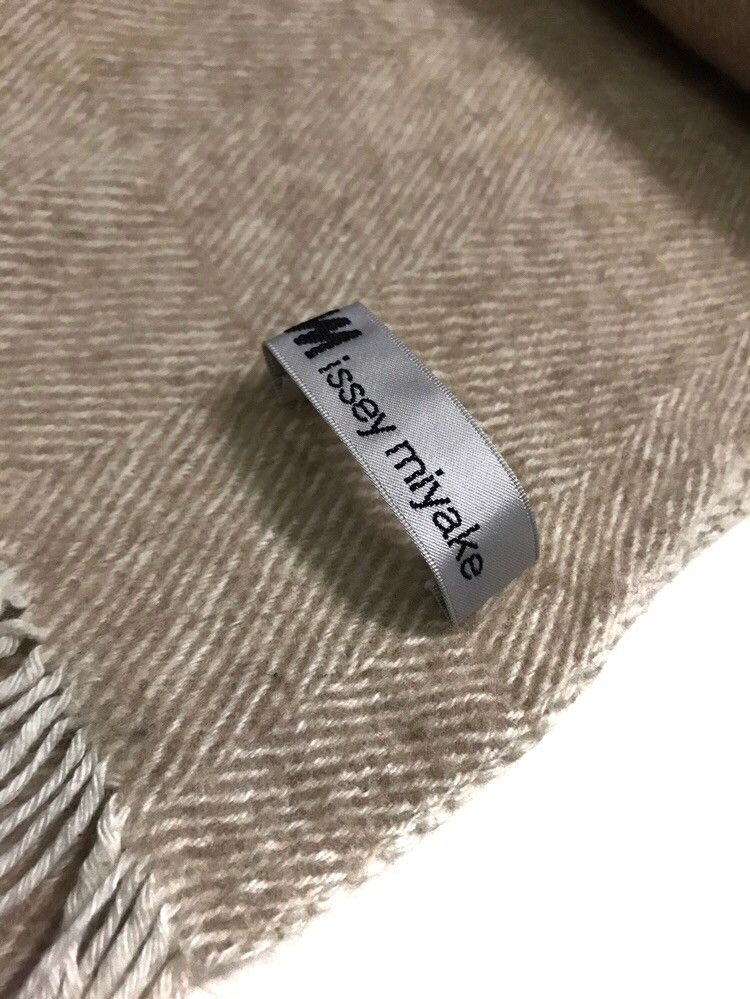 Issey Miyake Giant Scarf Size ONE SIZE - 4 Thumbnail