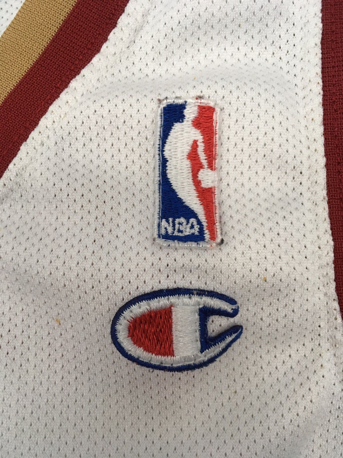 Champion × NBA × Vintage LeBron James Cleveland Cavaliers Jersey 23 Champion NBA Cavs Size US XS / EU 42 / 0 - 7 Thumbnail