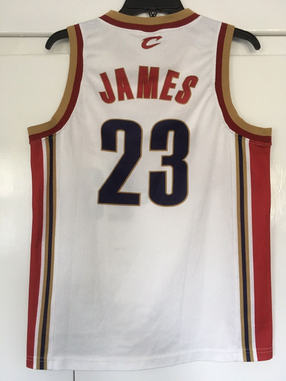 Champion × NBA × Vintage LeBron James Cleveland Cavaliers Jersey 23 Champion NBA Cavs Size US XS / EU 42 / 0 - 13 Thumbnail